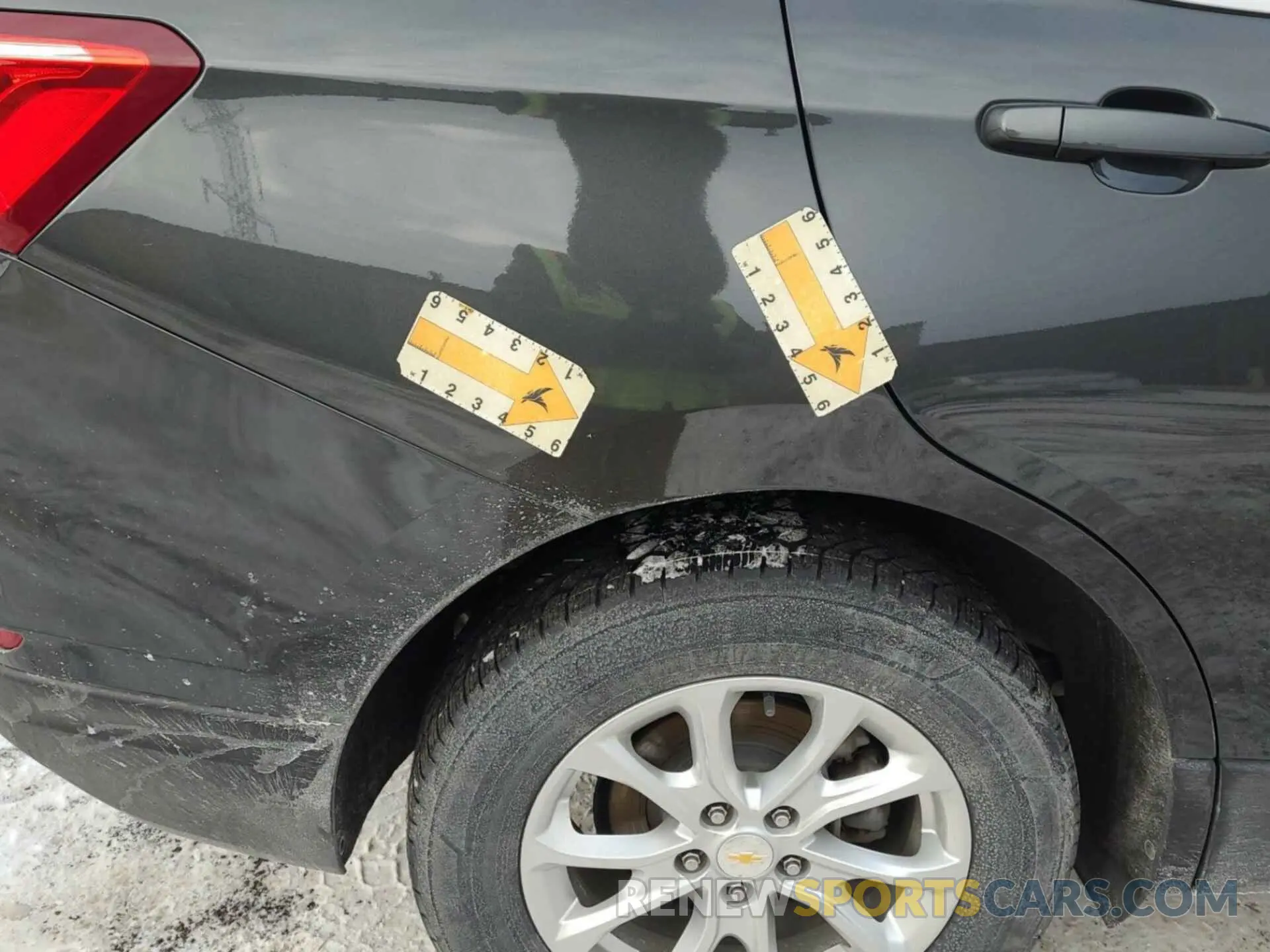 19 Фотография поврежденного автомобиля 2GNAXTEV4L6233324 CHEVROLET EQUINOX 2020