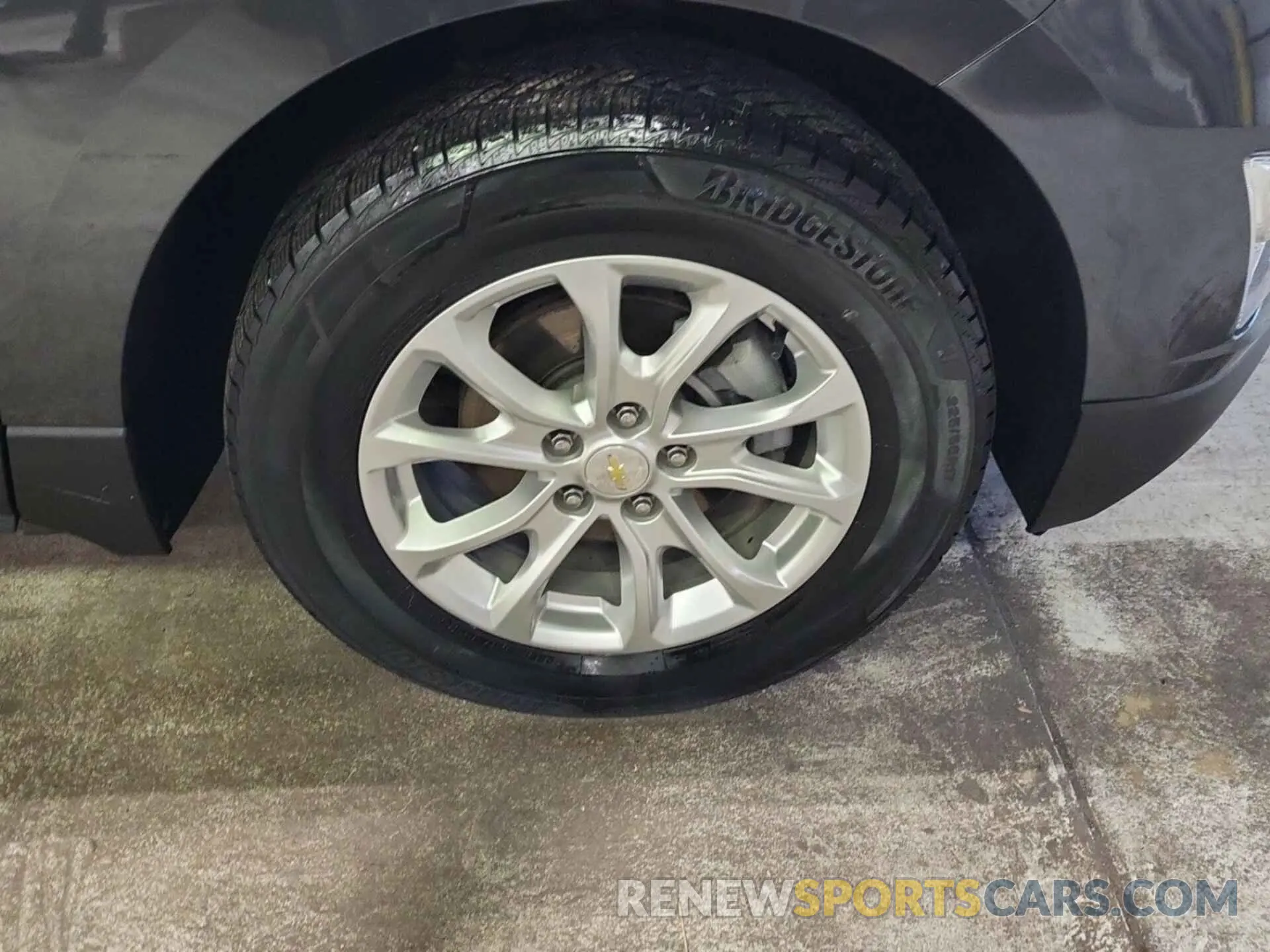 9 Фотография поврежденного автомобиля 2GNAXTEV4L6233324 CHEVROLET EQUINOX 2020