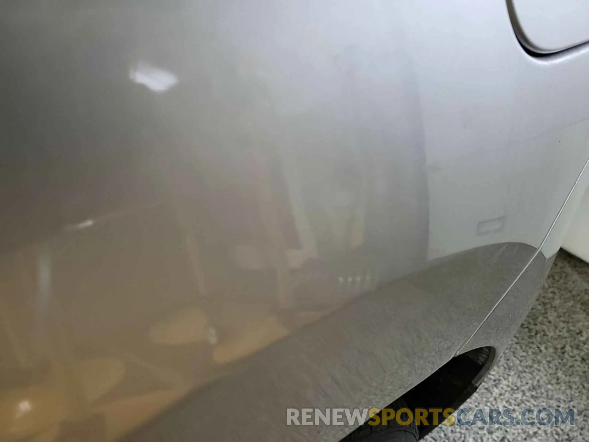 11 Photograph of a damaged car 2GNAXTEV4L6235445 CHEVROLET EQUINOX 2020