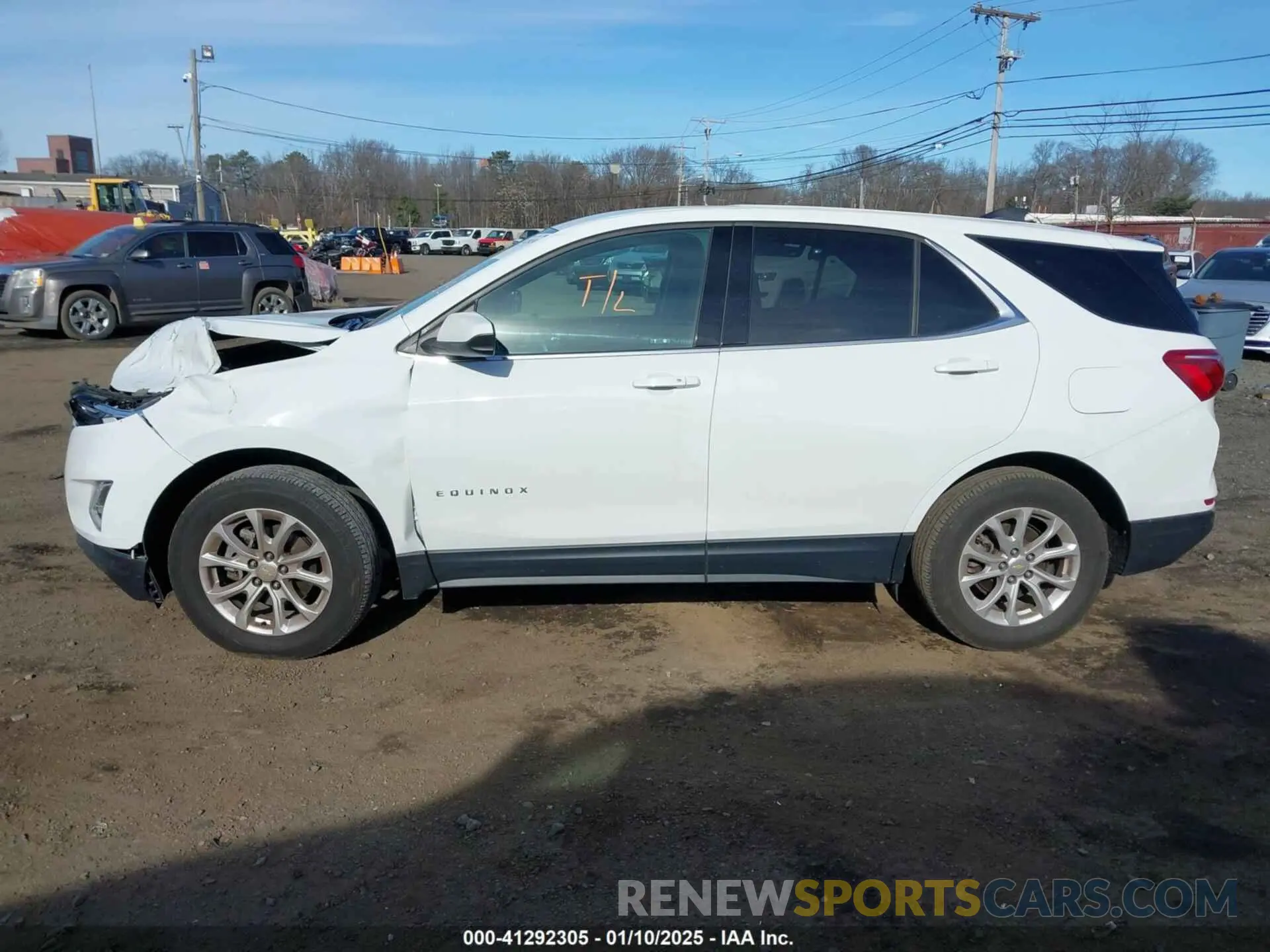 14 Photograph of a damaged car 2GNAXTEV6L6171974 CHEVROLET EQUINOX 2020