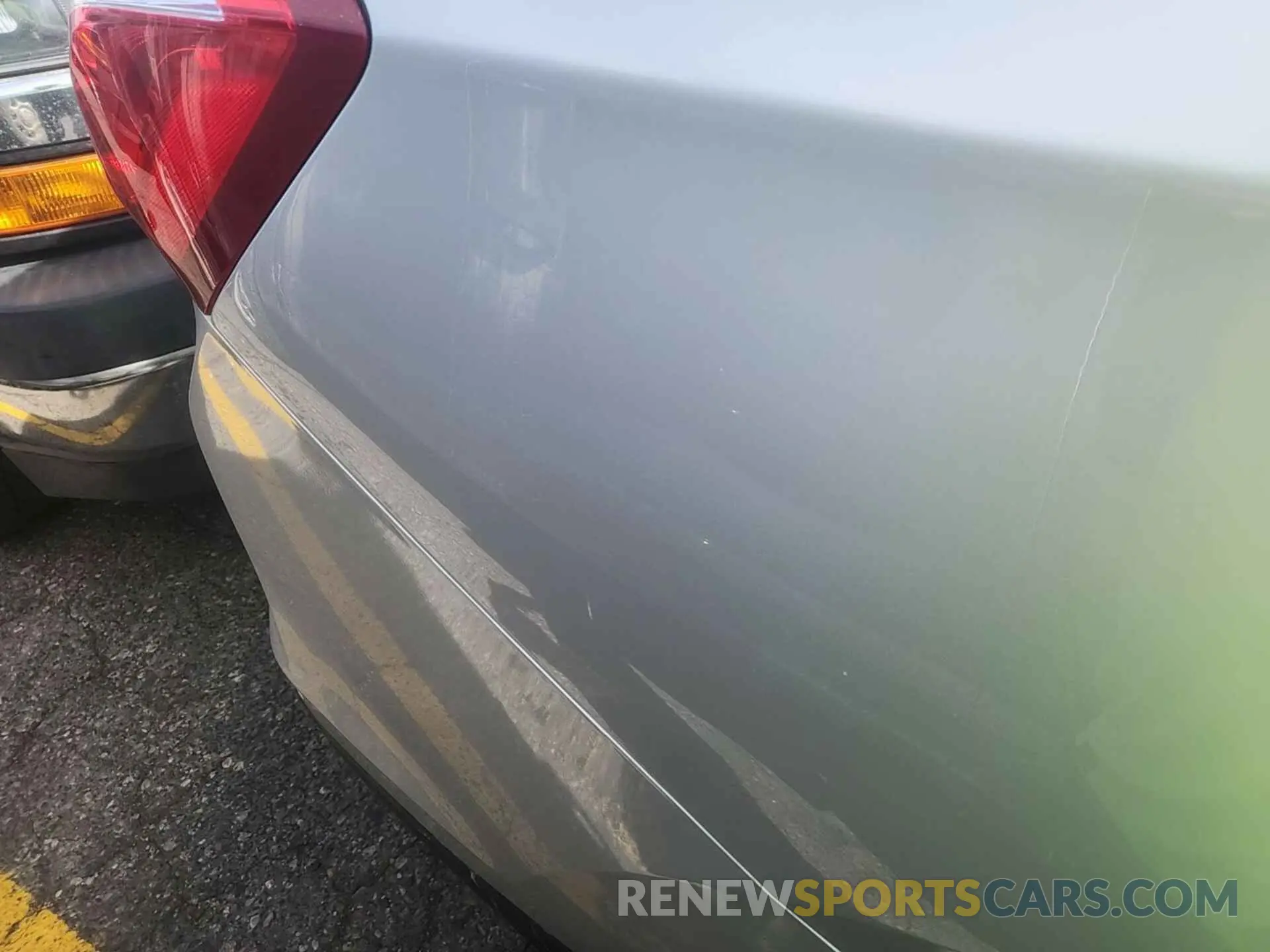 16 Photograph of a damaged car 2GNAXTEV6L6231428 CHEVROLET EQUINOX 2020