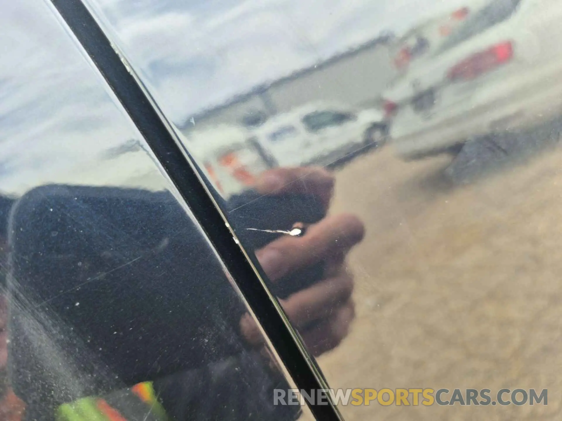 21 Photograph of a damaged car 2GNAXTEV7L6182157 CHEVROLET EQUINOX 2020