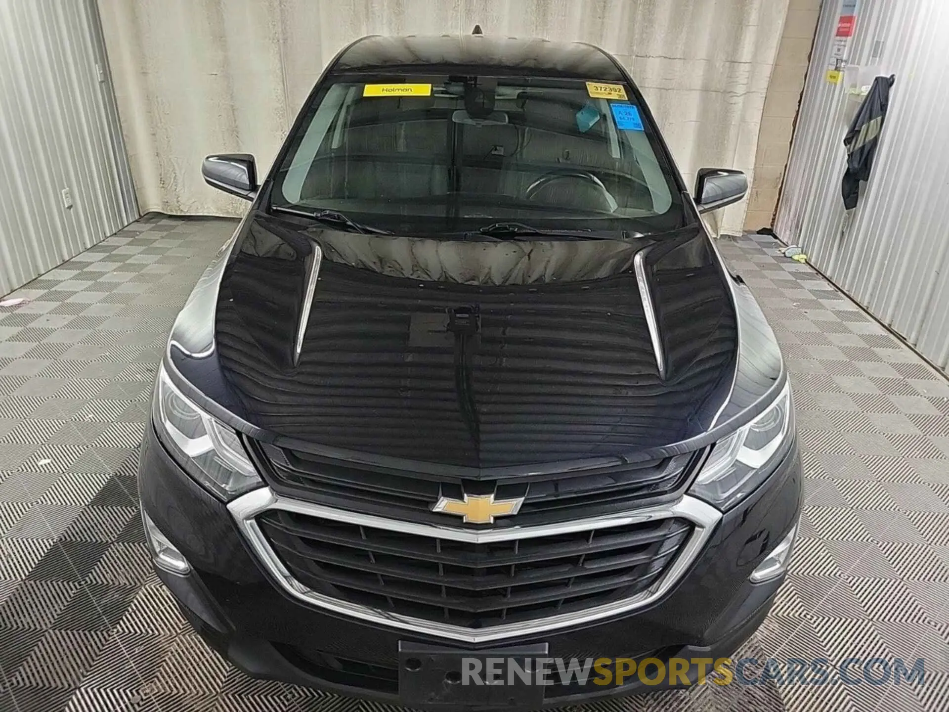 40 Photograph of a damaged car 2GNAXTEV8L6153041 CHEVROLET EQUINOX 2020