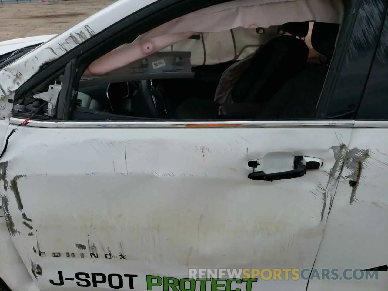7 Photograph of a damaged car 2GNAXTEV8L6181986 CHEVROLET EQUINOX 2020