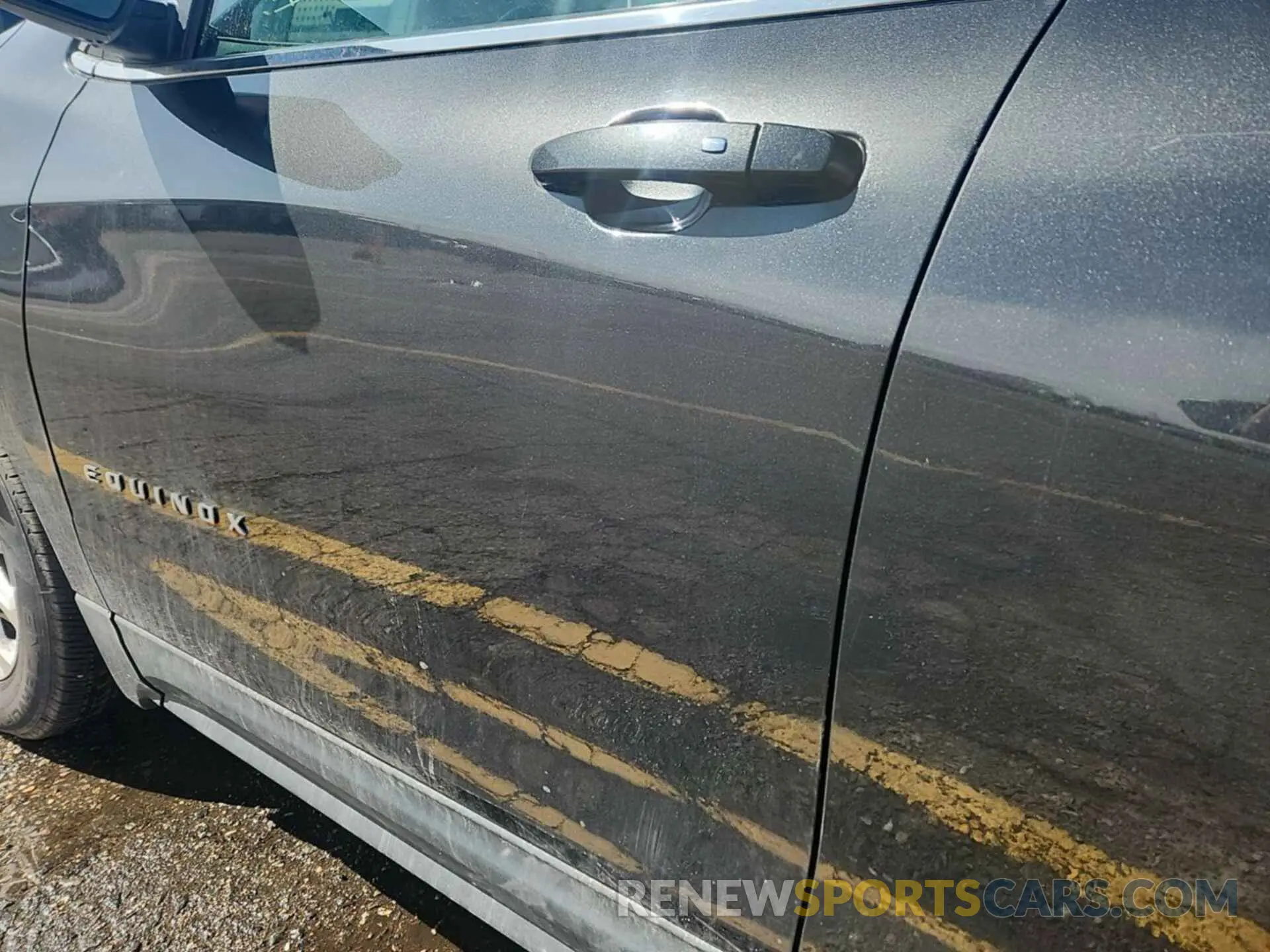 12 Photograph of a damaged car 2GNAXTEV8L6233326 CHEVROLET EQUINOX 2020