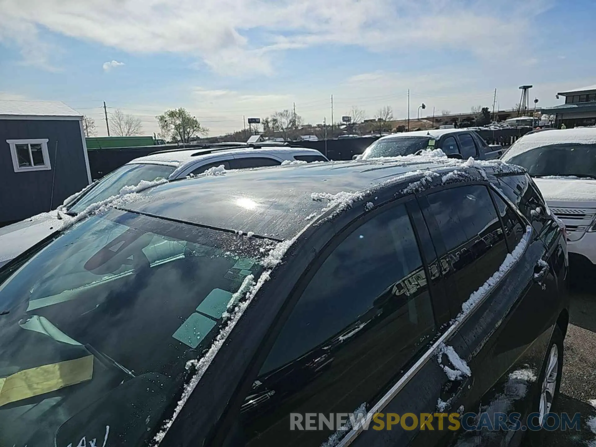 7 Photograph of a damaged car 2GNAXTEV8L6233326 CHEVROLET EQUINOX 2020