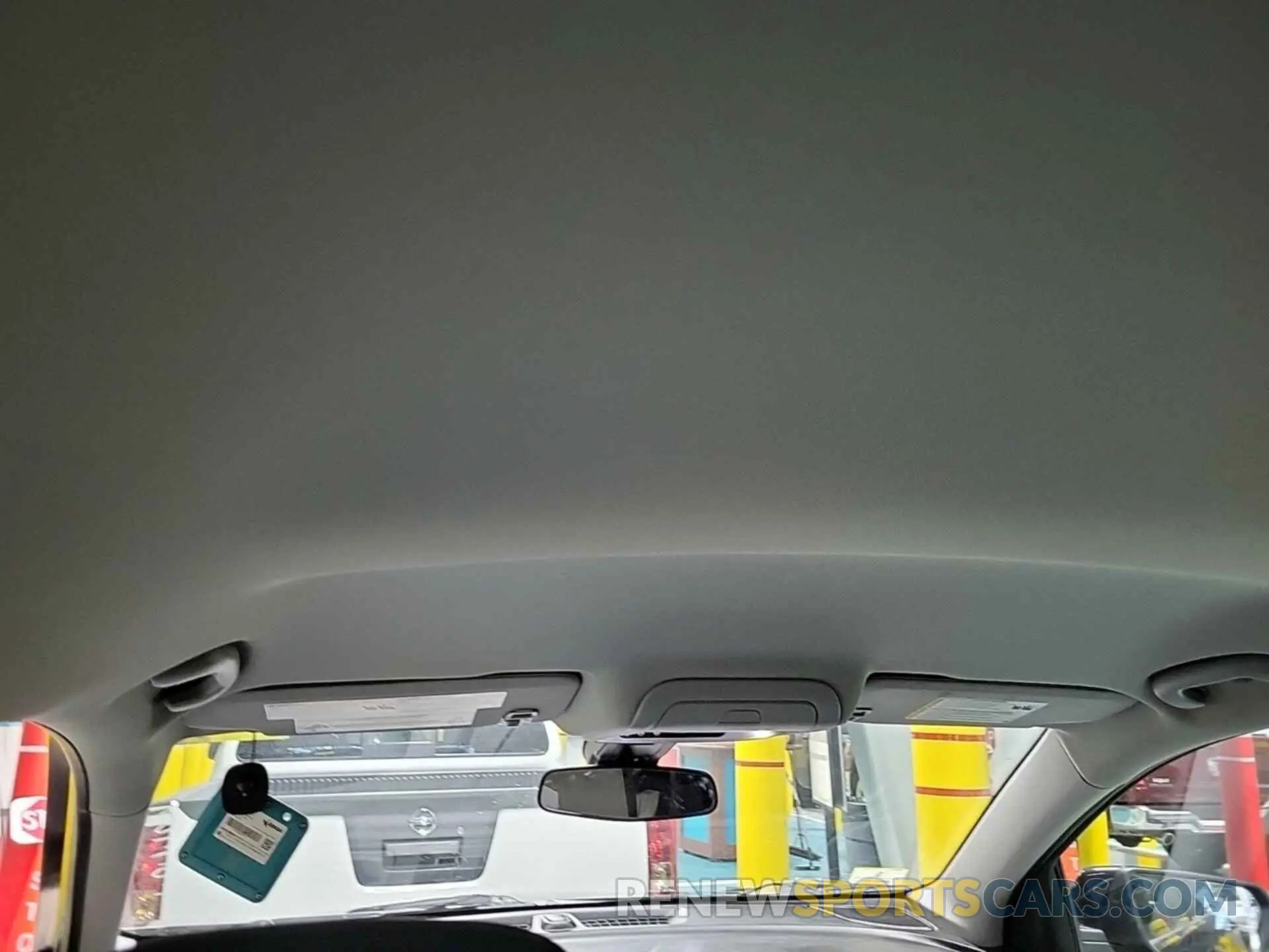 6 Photograph of a damaged car 2GNAXTEV9L6222710 CHEVROLET EQUINOX 2020