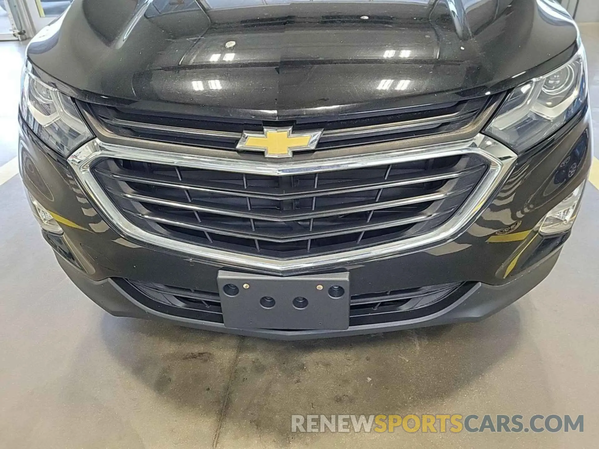 25 Photograph of a damaged car 2GNAXTEVXL6155891 CHEVROLET EQUINOX 2020