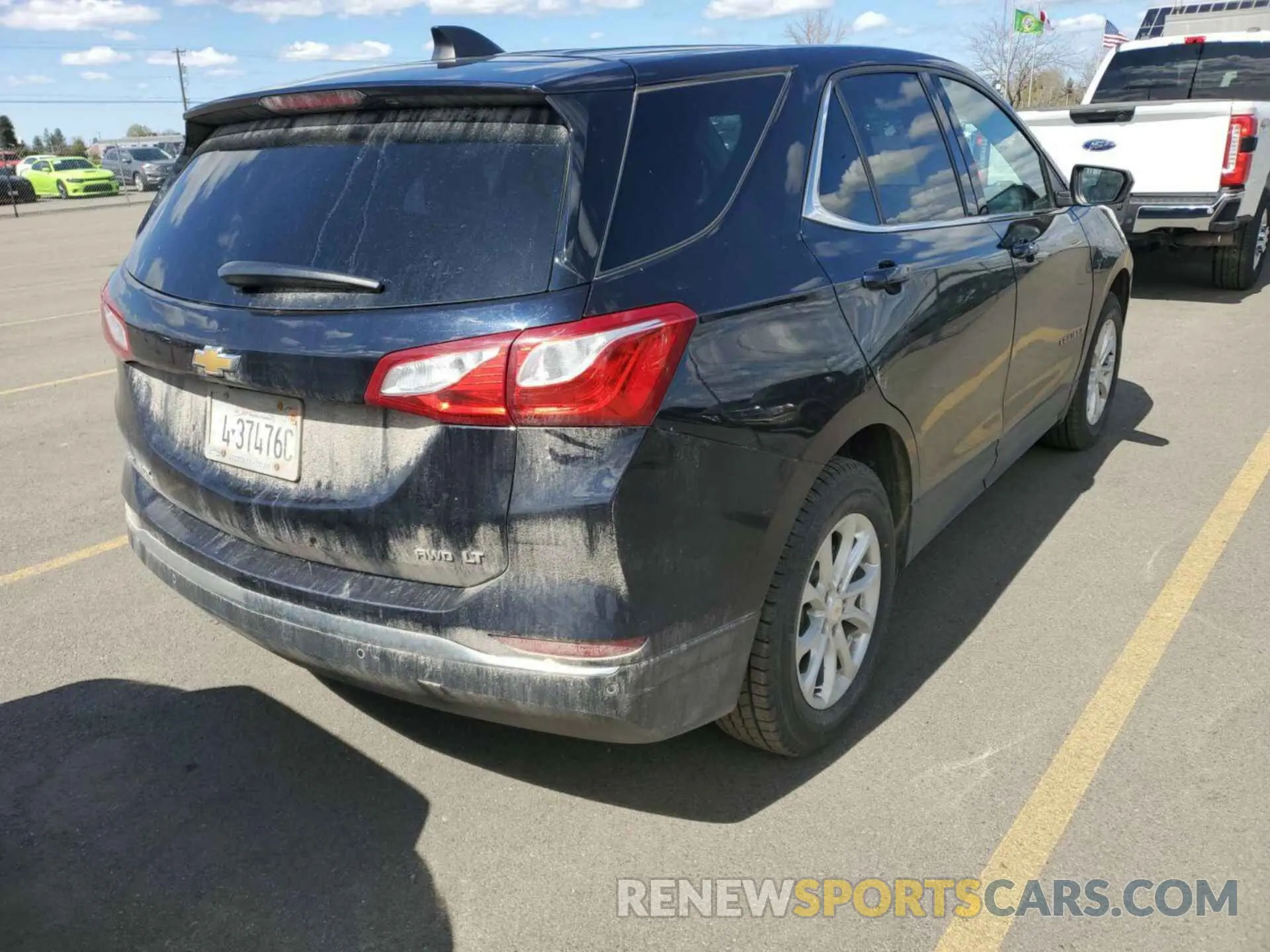 24 Photograph of a damaged car 2GNAXTEVXL6162906 CHEVROLET EQUINOX 2020