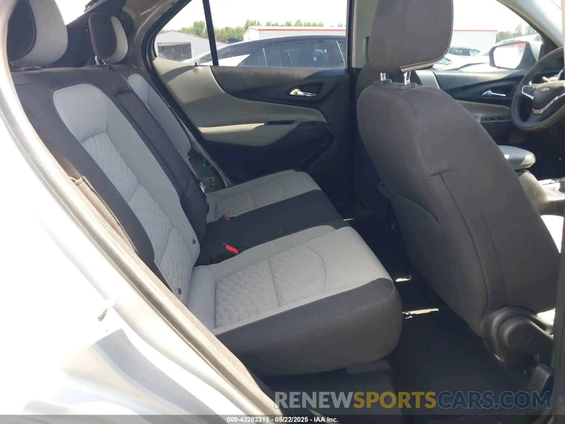 8 Фотография поврежденного автомобиля 2GNAXTEVXL6171668 CHEVROLET EQUINOX 2020