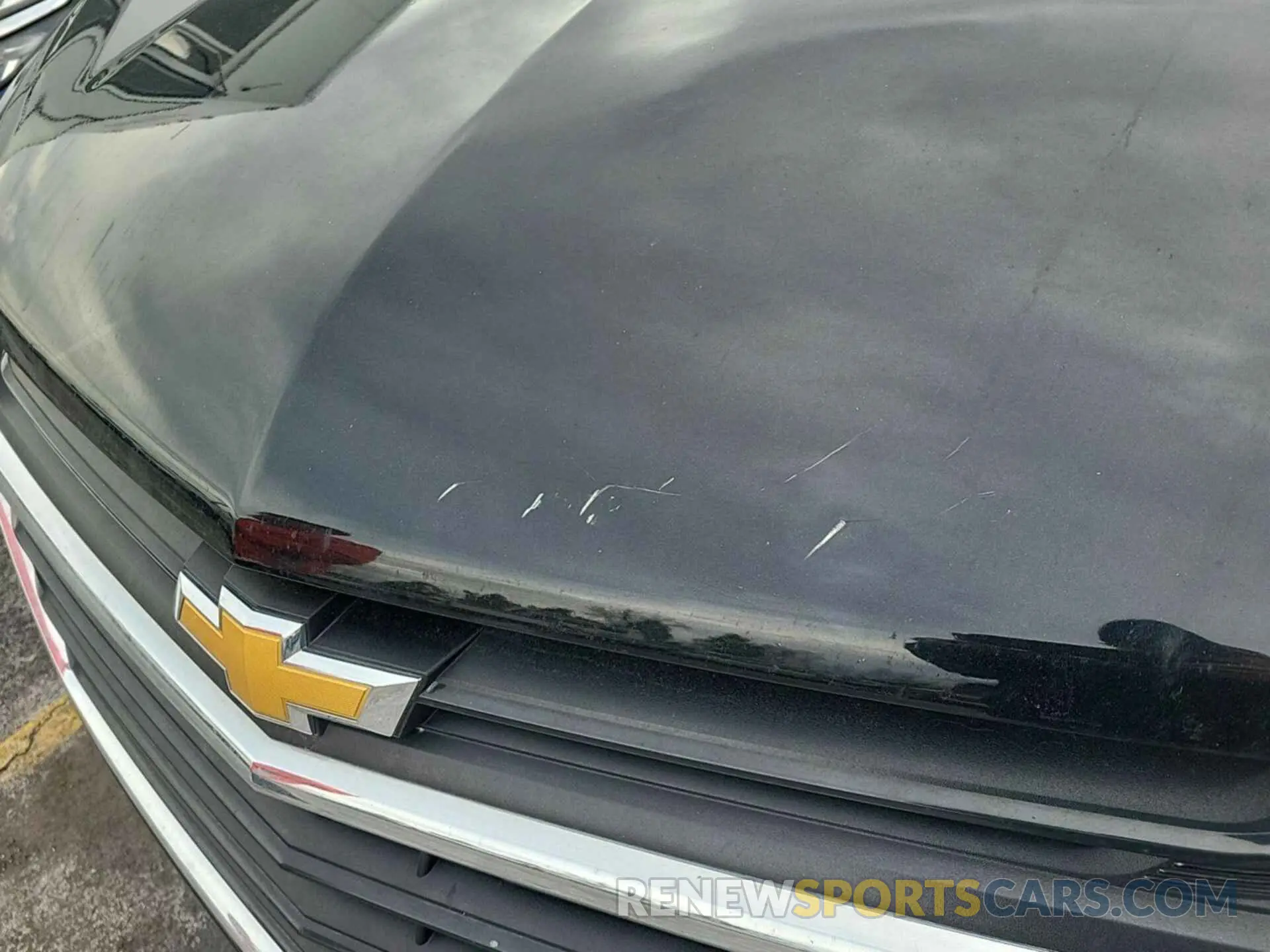 2 Photograph of a damaged car 2GNAXUEV0L6187318 CHEVROLET EQUINOX 2020