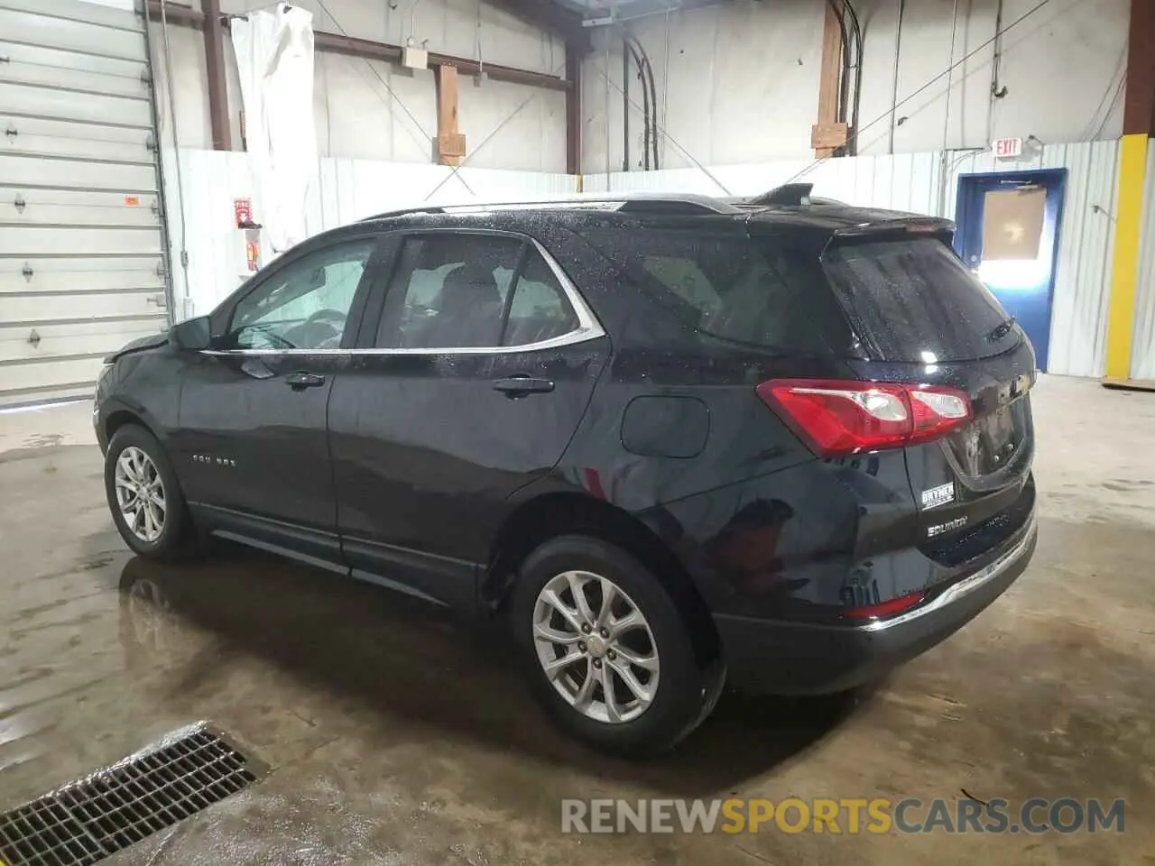 2 Фотография поврежденного автомобиля 2GNAXUEV0L6206093 CHEVROLET EQUINOX 2020
