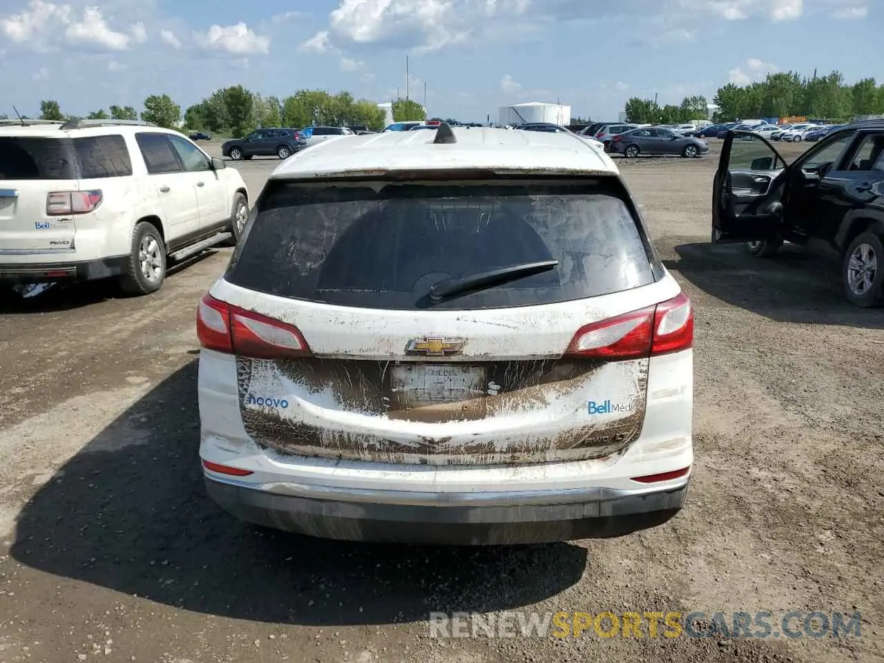 6 Photograph of a damaged car 2GNAXUEV0L6240812 CHEVROLET EQUINOX 2020