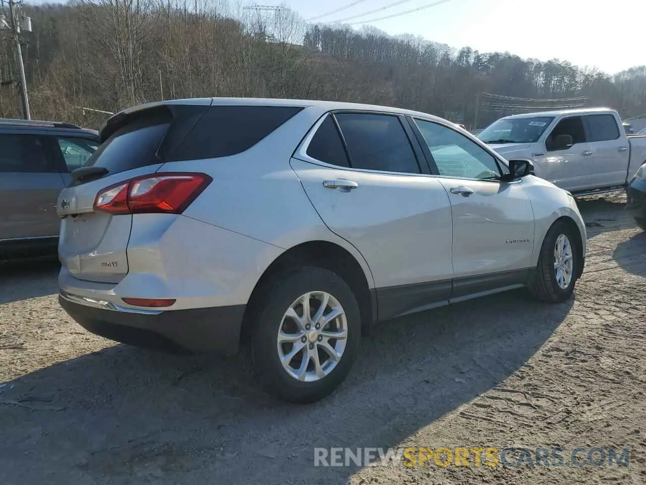 3 Фотография поврежденного автомобиля 2GNAXUEV1L6146700 CHEVROLET EQUINOX 2020