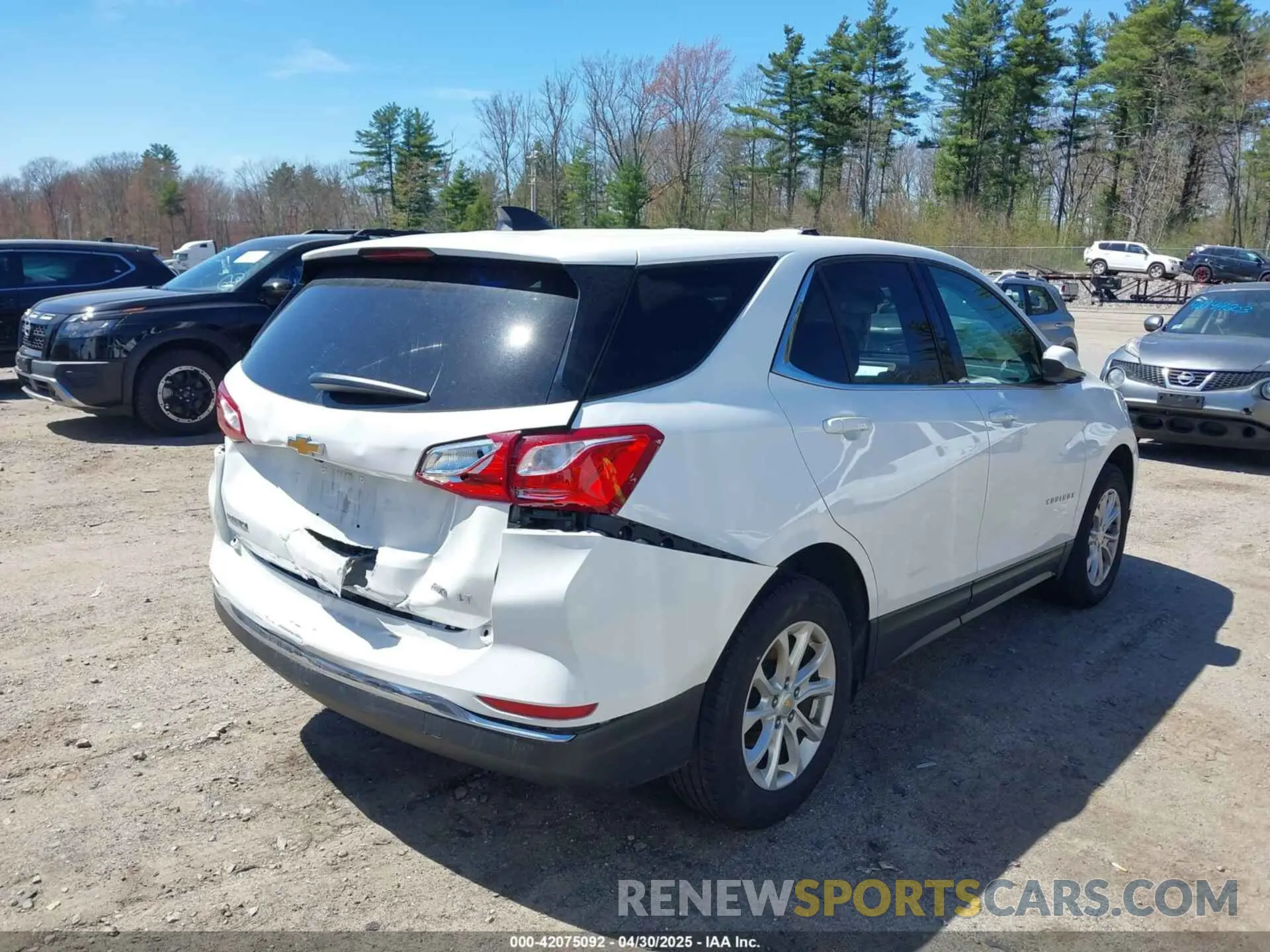 6 Фотография поврежденного автомобиля 2GNAXUEV2L6105704 CHEVROLET EQUINOX 2020