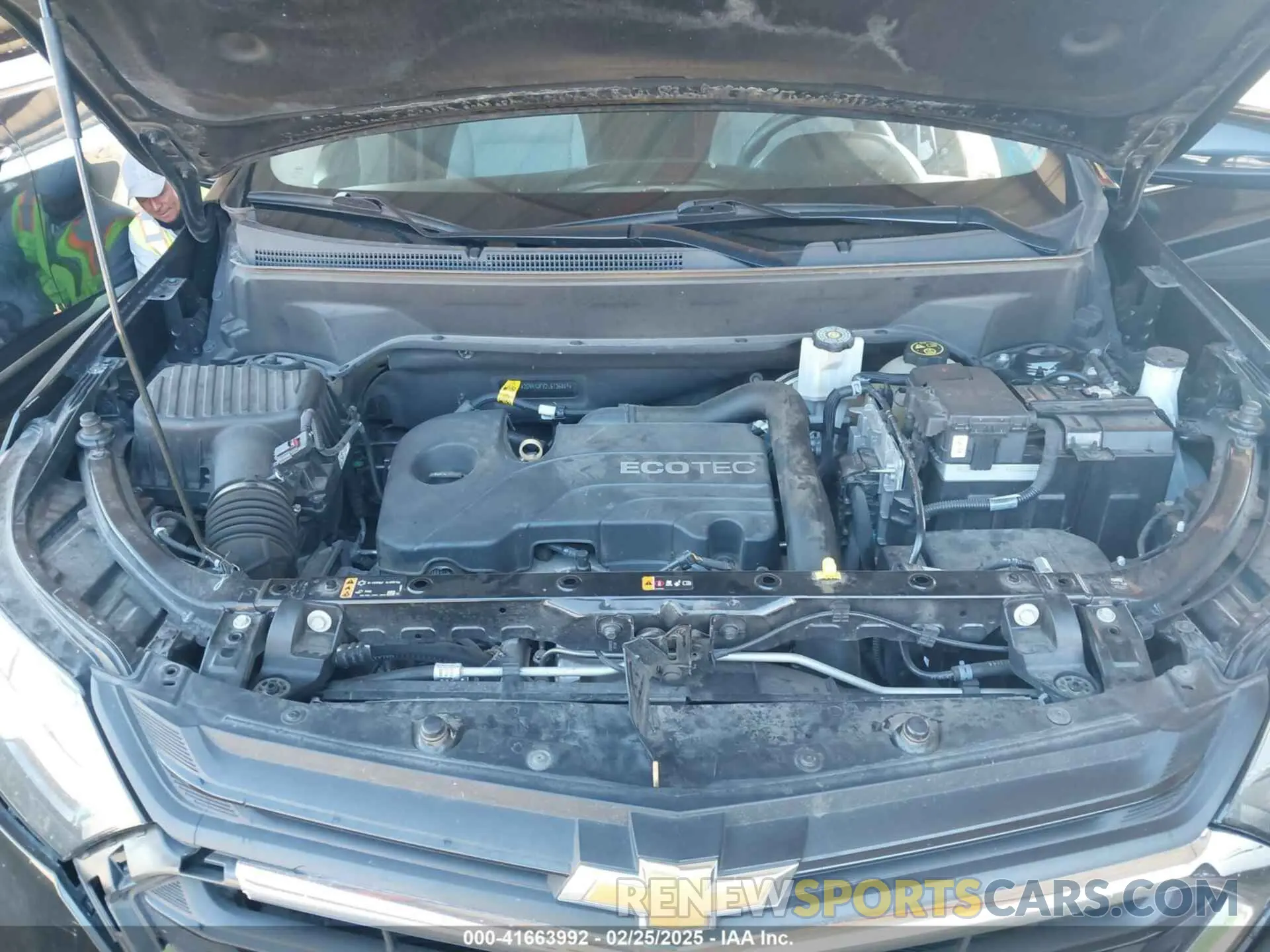 10 Photograph of a damaged car 2GNAXUEV2L6136869 CHEVROLET EQUINOX 2020