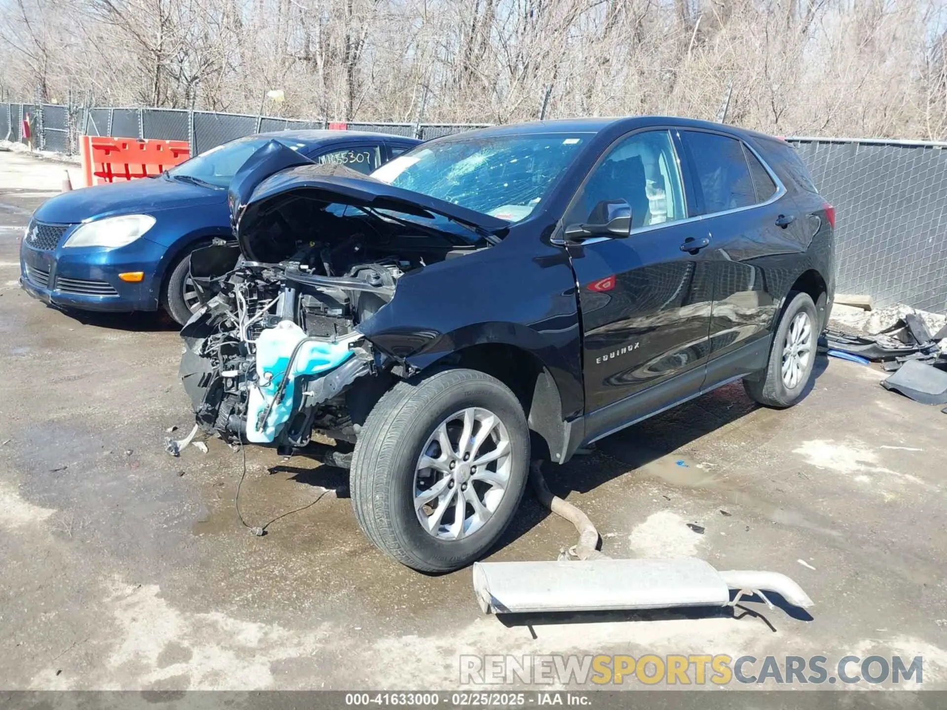 2 Photograph of a damaged car 2GNAXUEV2L6223719 CHEVROLET EQUINOX 2020