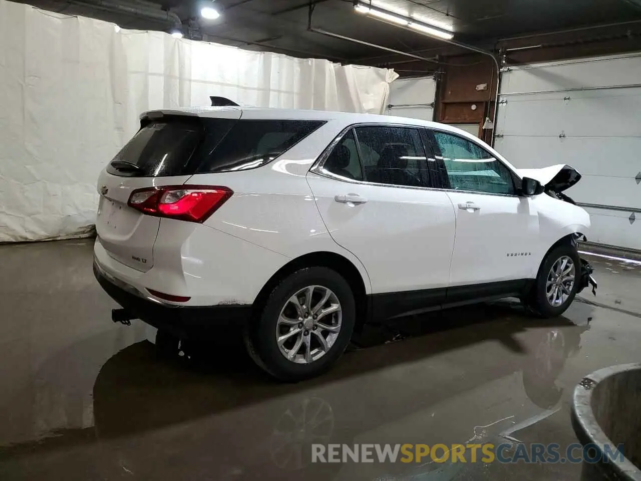 3 Photograph of a damaged car 2GNAXUEV3L6127078 CHEVROLET EQUINOX 2020