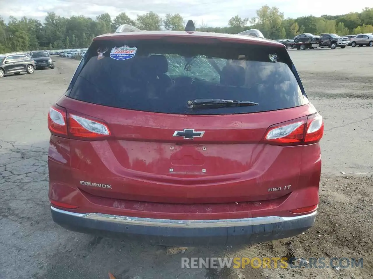 6 Photograph of a damaged car 2GNAXUEV3L6213622 CHEVROLET EQUINOX 2020