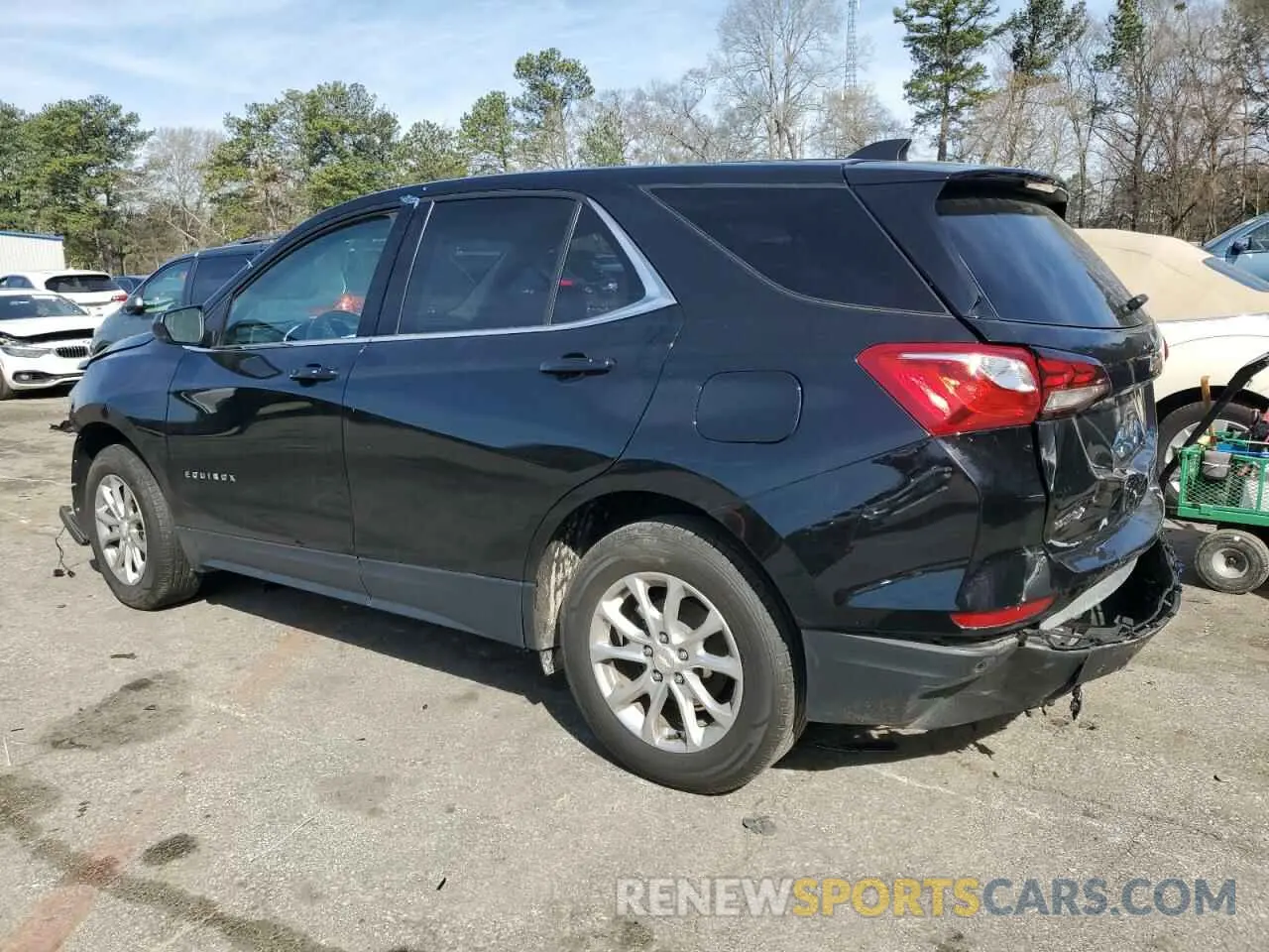 2 Photograph of a damaged car 2GNAXUEV3L6282892 CHEVROLET EQUINOX 2020