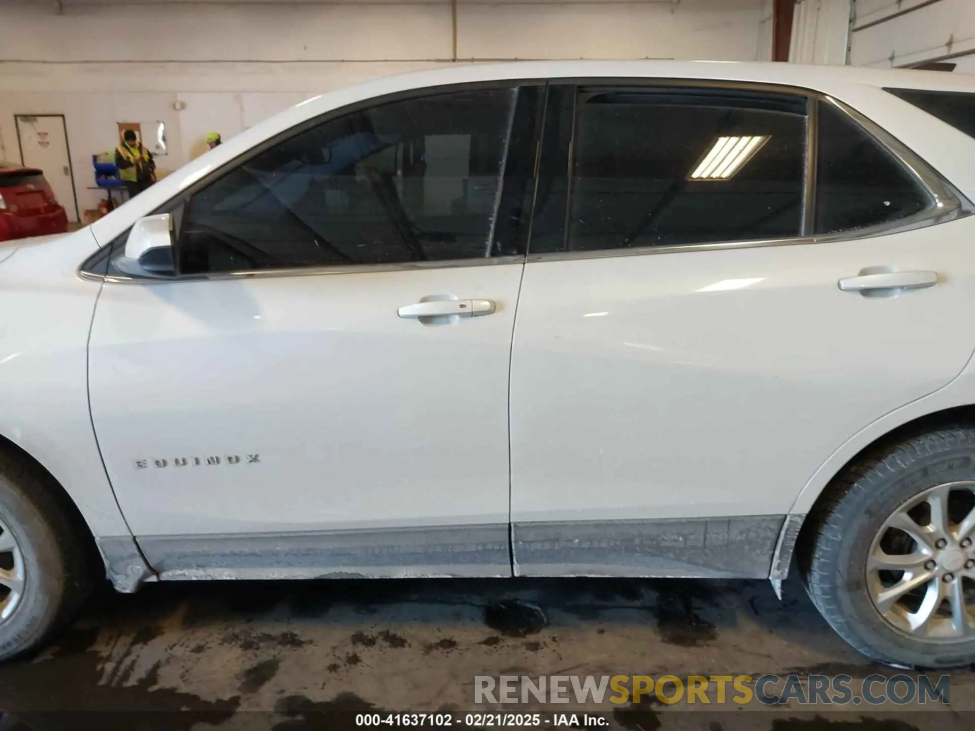 14 Фотография поврежденного автомобиля 2GNAXUEV4L6228503 CHEVROLET EQUINOX 2020