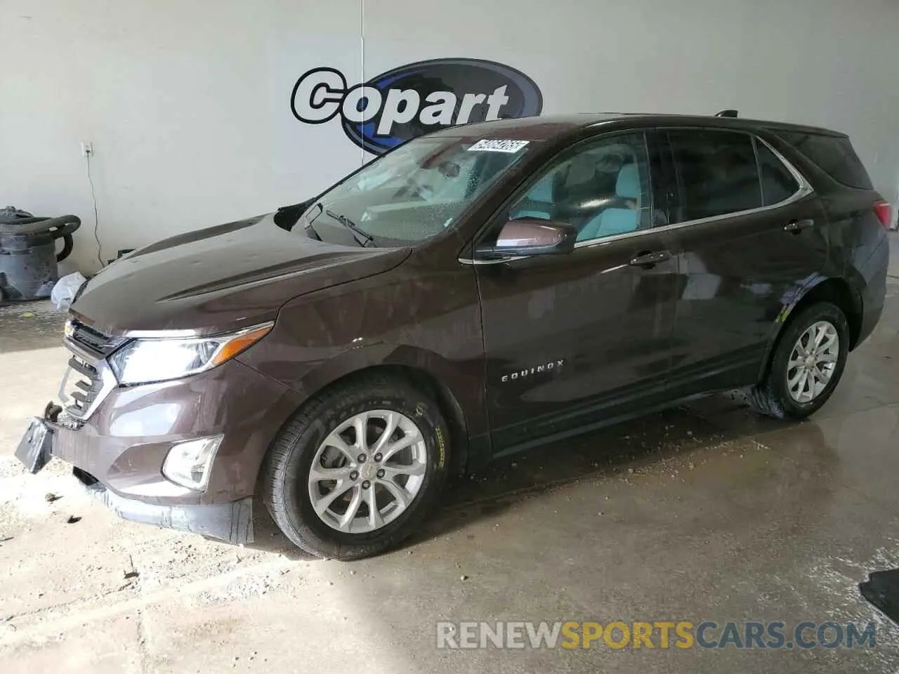 1 Фотография поврежденного автомобиля 2GNAXUEV4L6233491 CHEVROLET EQUINOX 2020