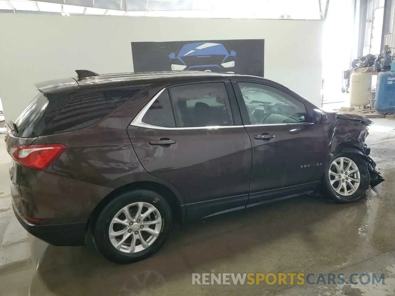 3 Фотография поврежденного автомобиля 2GNAXUEV4L6233491 CHEVROLET EQUINOX 2020