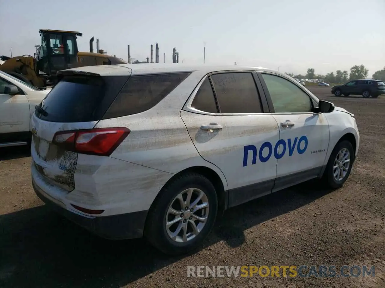 3 Photograph of a damaged car 2GNAXUEV4L6240814 CHEVROLET EQUINOX 2020