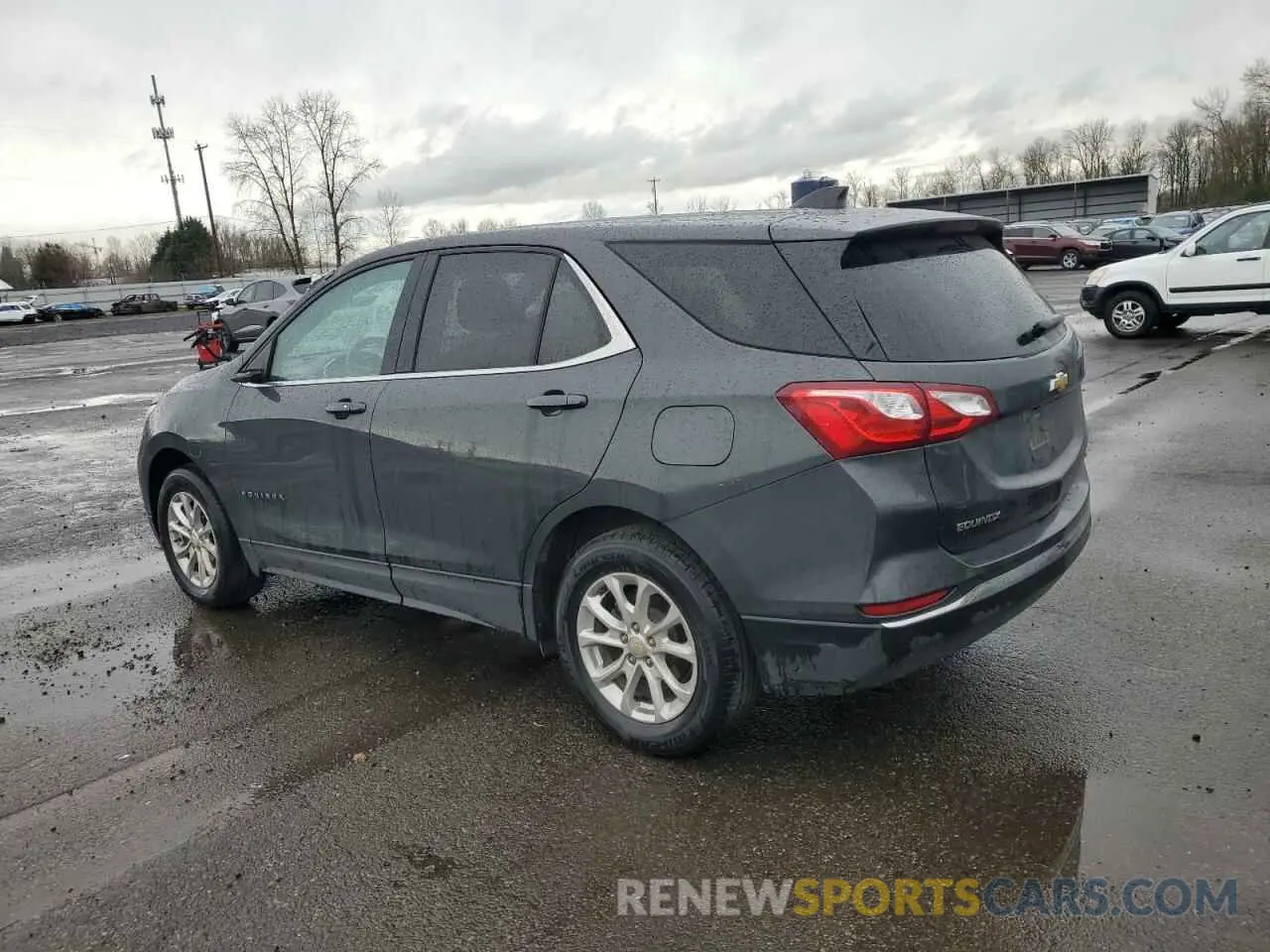 2 Фотография поврежденного автомобиля 2GNAXUEV6L6109383 CHEVROLET EQUINOX 2020