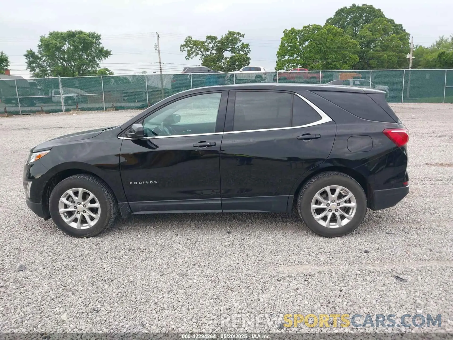 14 Фотография поврежденного автомобиля 2GNAXUEV6L6162813 CHEVROLET EQUINOX 2020