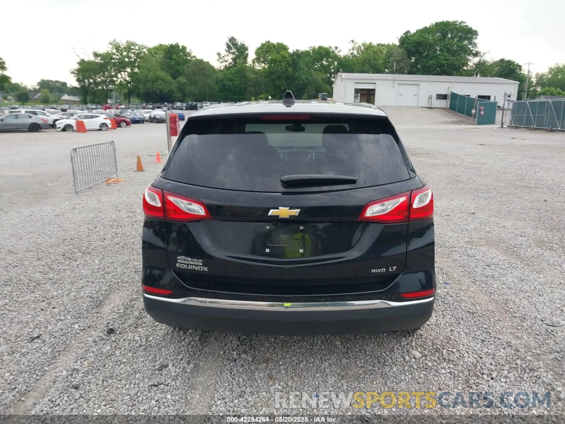 16 Фотография поврежденного автомобиля 2GNAXUEV6L6162813 CHEVROLET EQUINOX 2020