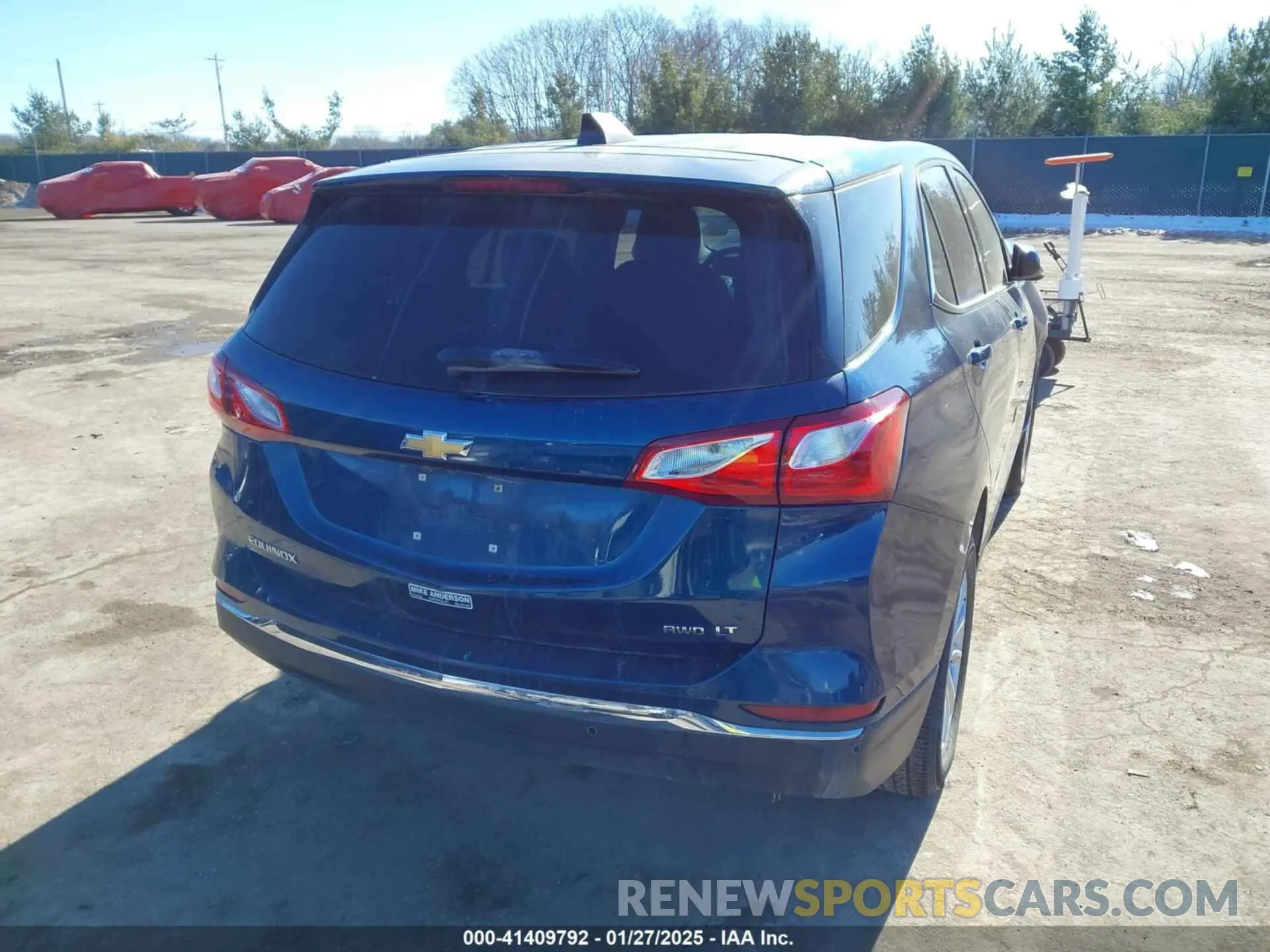 4 Фотография поврежденного автомобиля 2GNAXUEV6L6185542 CHEVROLET EQUINOX 2020