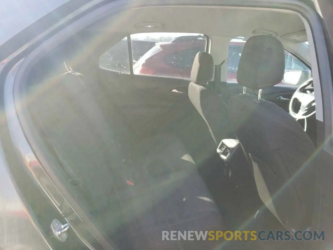 11 Фотография поврежденного автомобиля 2GNAXUEV7L6142182 CHEVROLET EQUINOX 2020