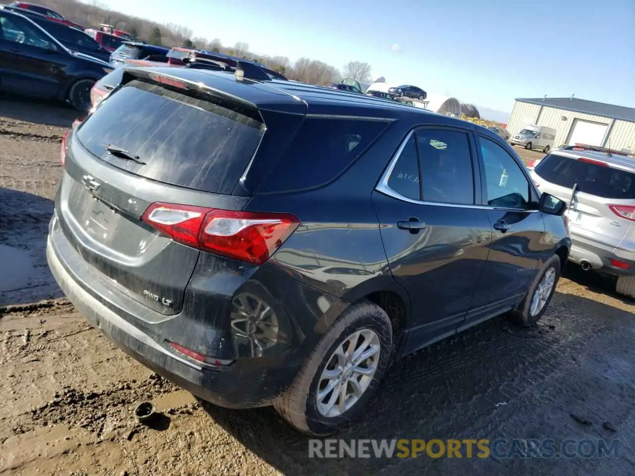 3 Фотография поврежденного автомобиля 2GNAXUEV7L6142182 CHEVROLET EQUINOX 2020
