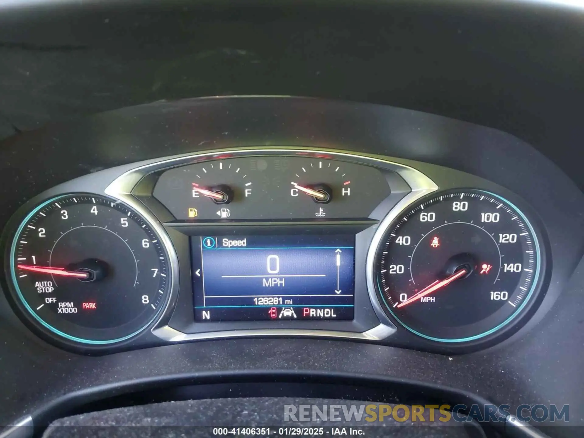 15 Photograph of a damaged car 2GNAXUEV7L6235588 CHEVROLET EQUINOX 2020