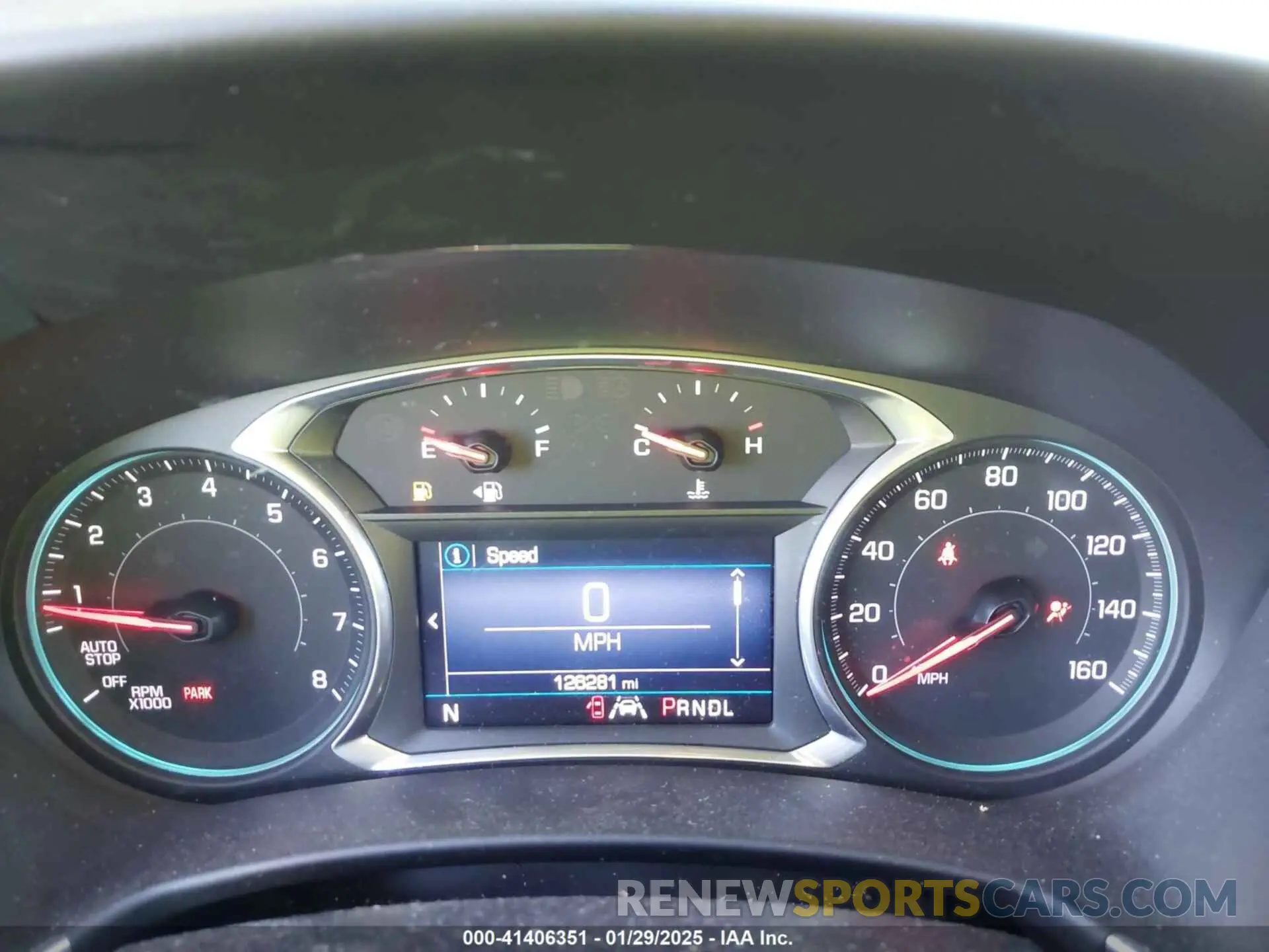 7 Photograph of a damaged car 2GNAXUEV7L6235588 CHEVROLET EQUINOX 2020