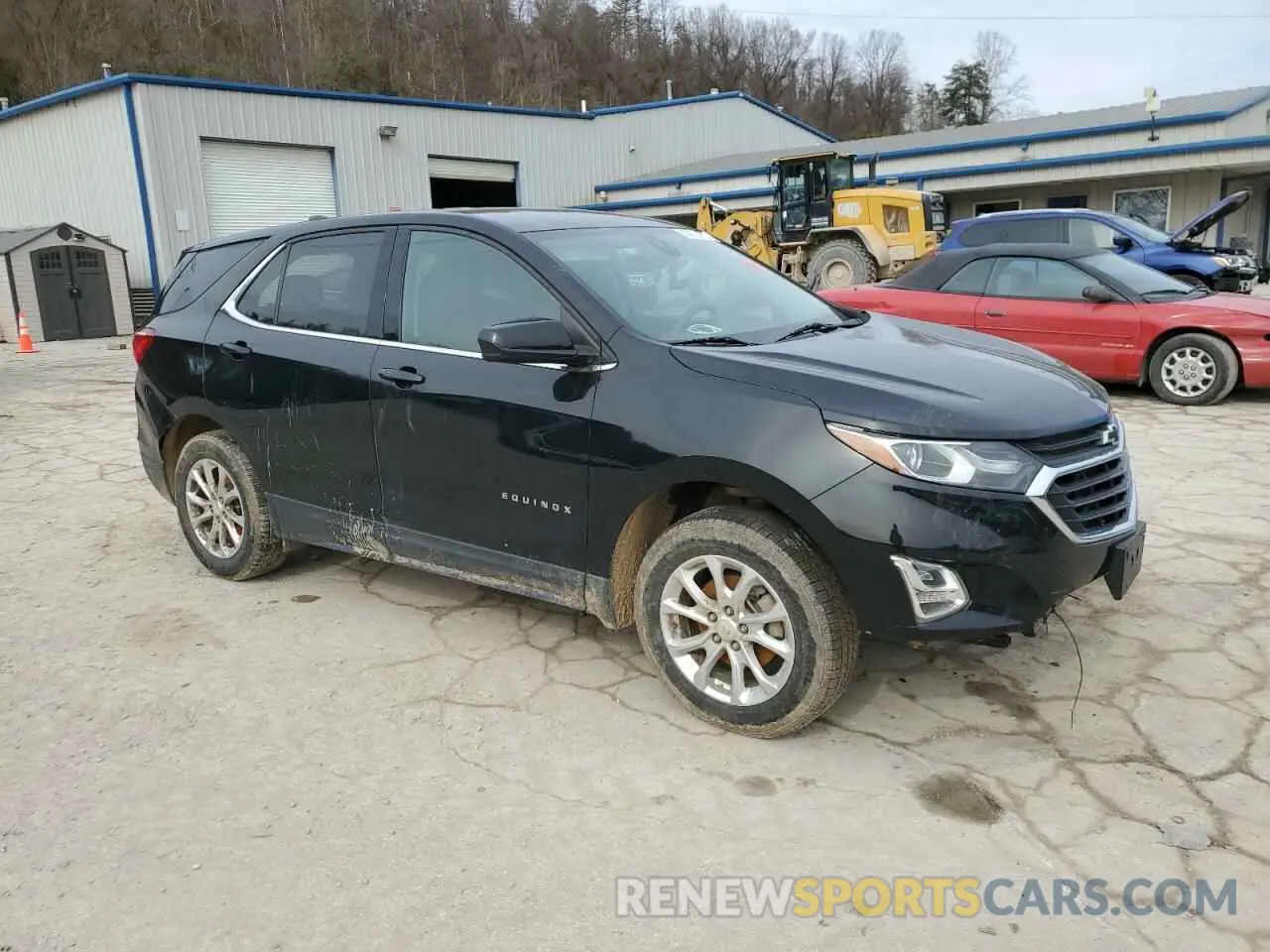 4 Photograph of a damaged car 2GNAXUEV8L6130011 CHEVROLET EQUINOX 2020