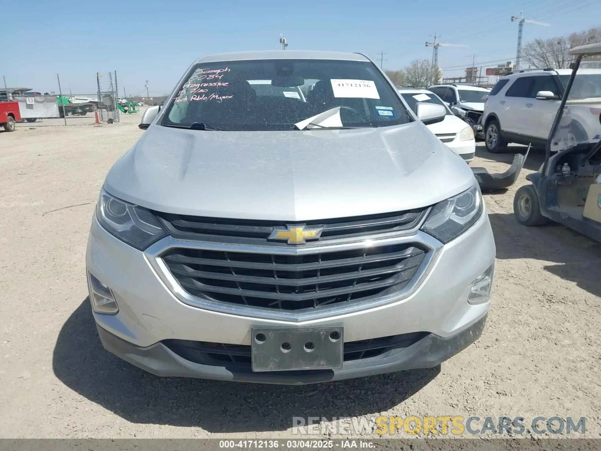 13 Фотография поврежденного автомобиля 2GNAXUEV8L6165776 CHEVROLET EQUINOX 2020