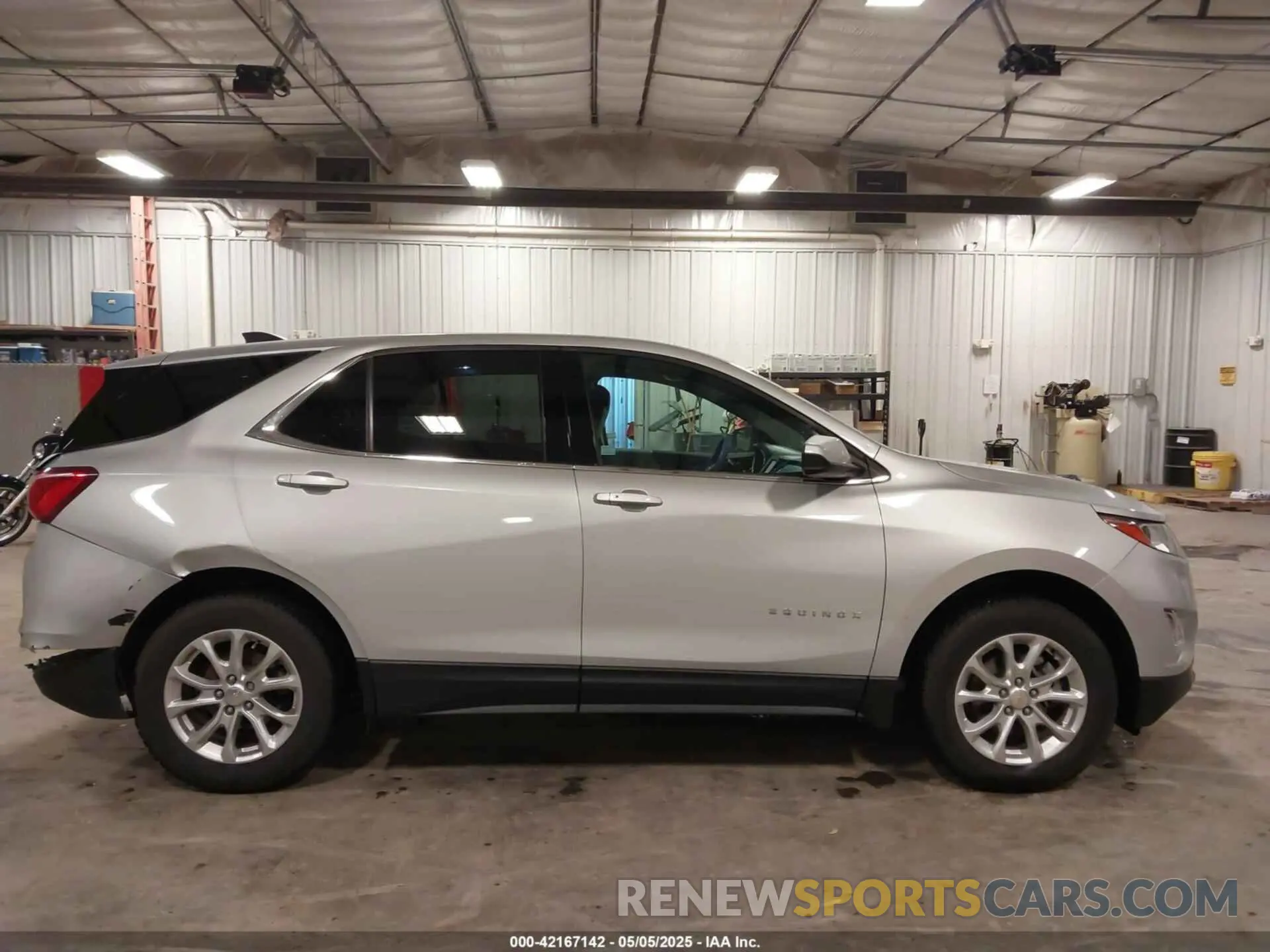 14 Фотография поврежденного автомобиля 2GNAXUEV8L6198096 CHEVROLET EQUINOX 2020