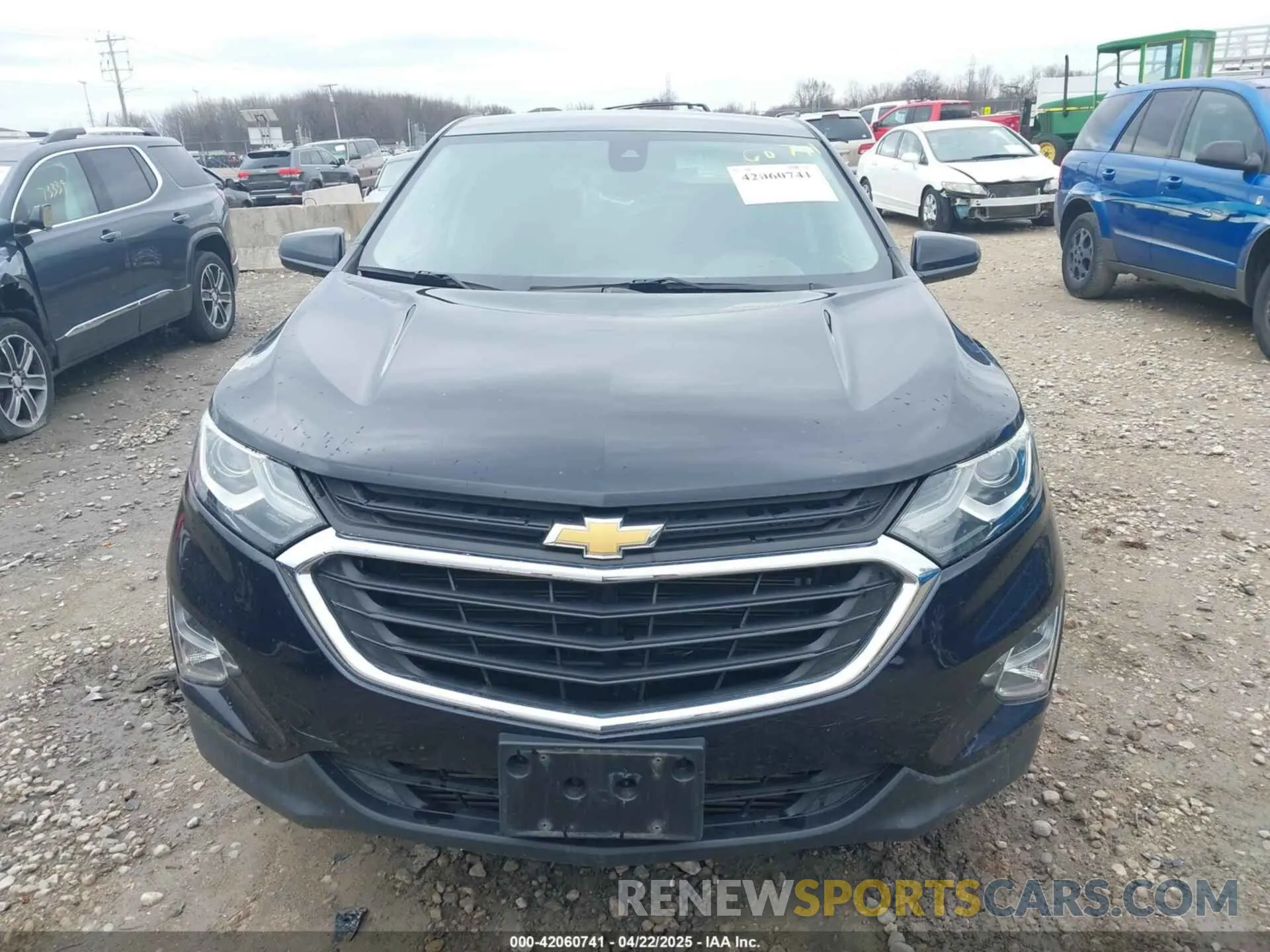 12 Фотография поврежденного автомобиля 2GNAXUEV9L6160215 CHEVROLET EQUINOX 2020