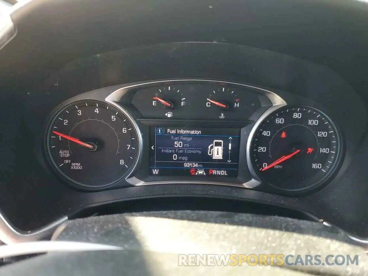 9 Photograph of a damaged car 2GNAXUEV9L6238881 CHEVROLET EQUINOX 2020