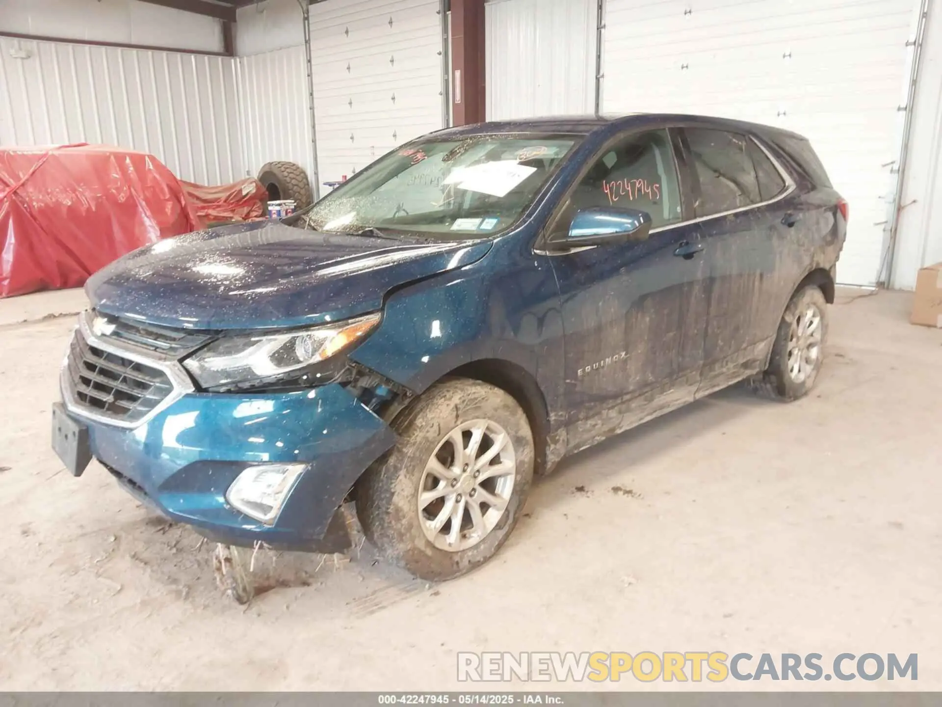 2 Фотография поврежденного автомобиля 2GNAXUEVXL6110911 CHEVROLET EQUINOX 2020