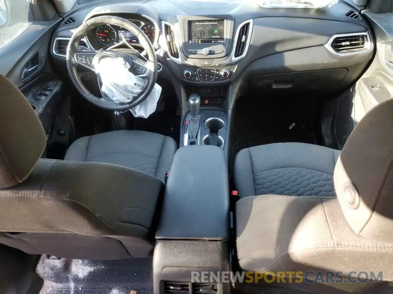 8 Photograph of a damaged car 2GNAXUEVXL6150664 CHEVROLET EQUINOX 2020