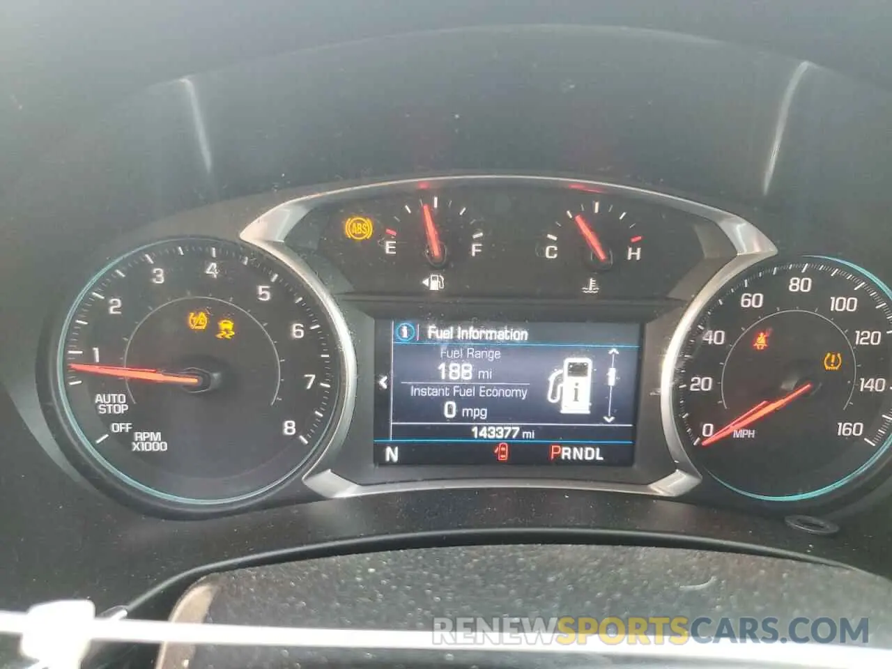 9 Photograph of a damaged car 2GNAXUEVXL6154925 CHEVROLET EQUINOX 2020