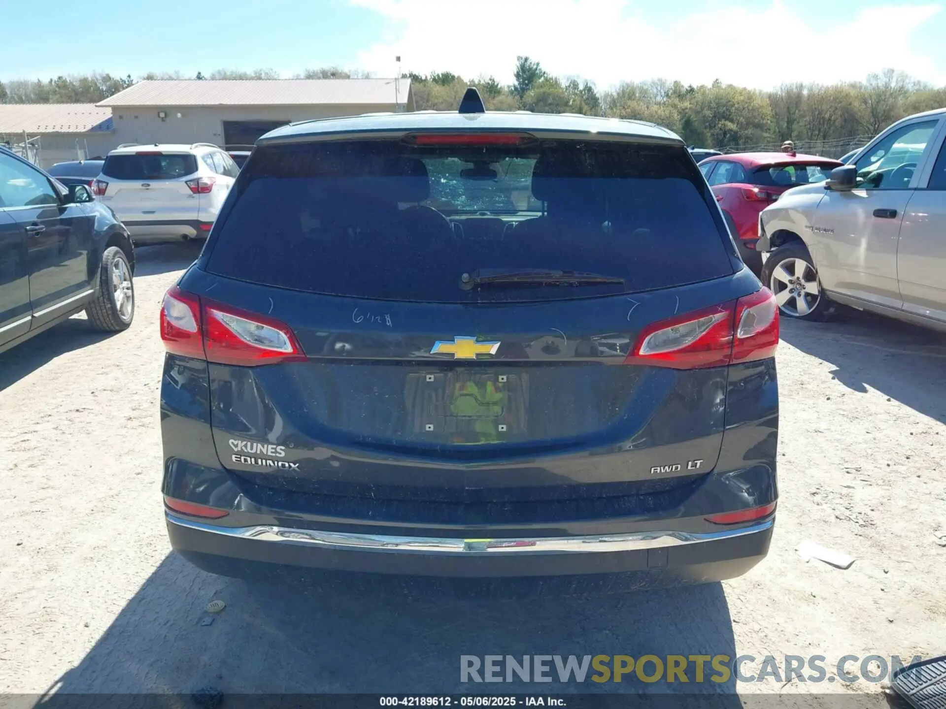 16 Фотография поврежденного автомобиля 2GNAXUEVXL6222768 CHEVROLET EQUINOX 2020