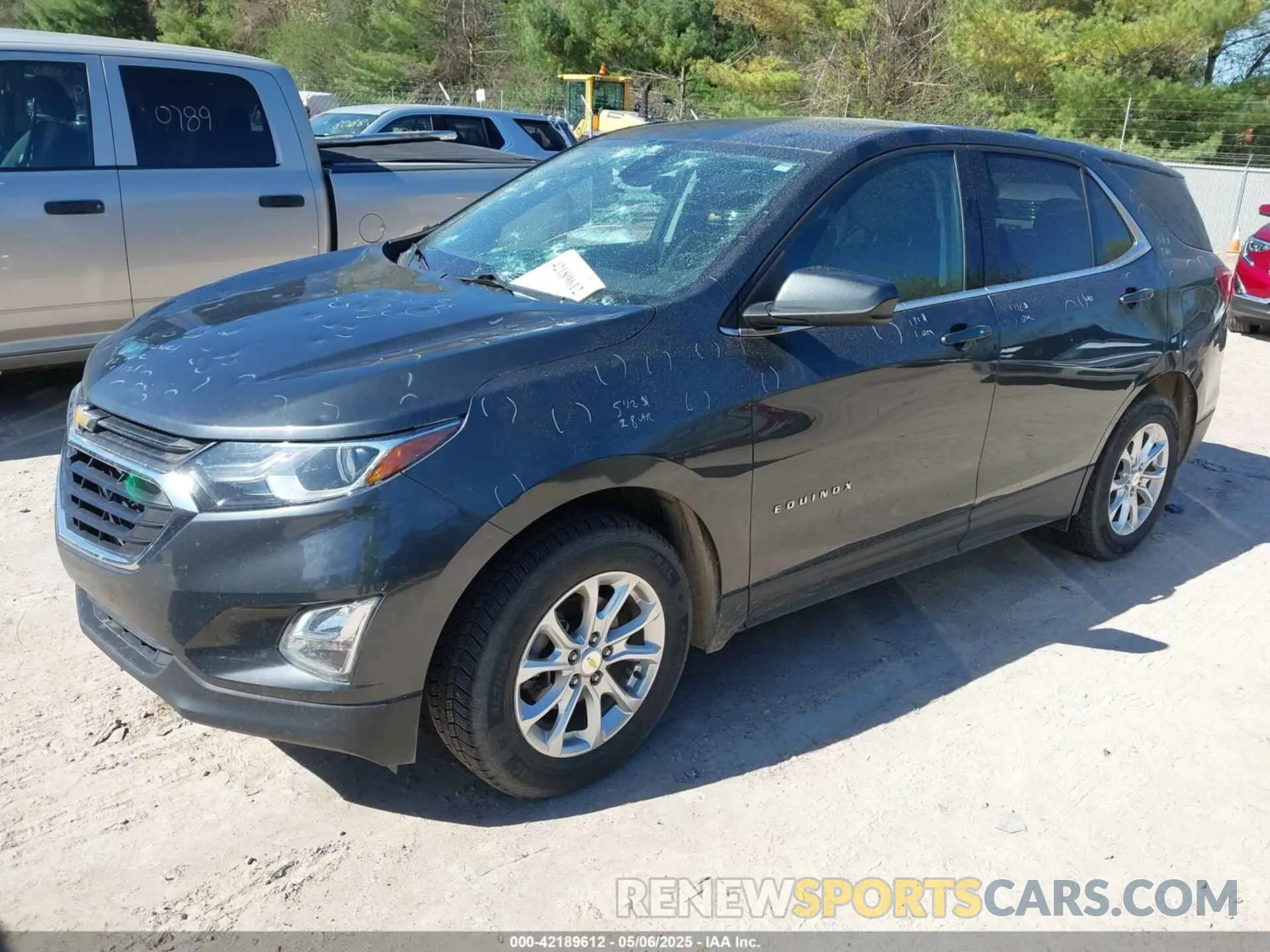 2 Фотография поврежденного автомобиля 2GNAXUEVXL6222768 CHEVROLET EQUINOX 2020