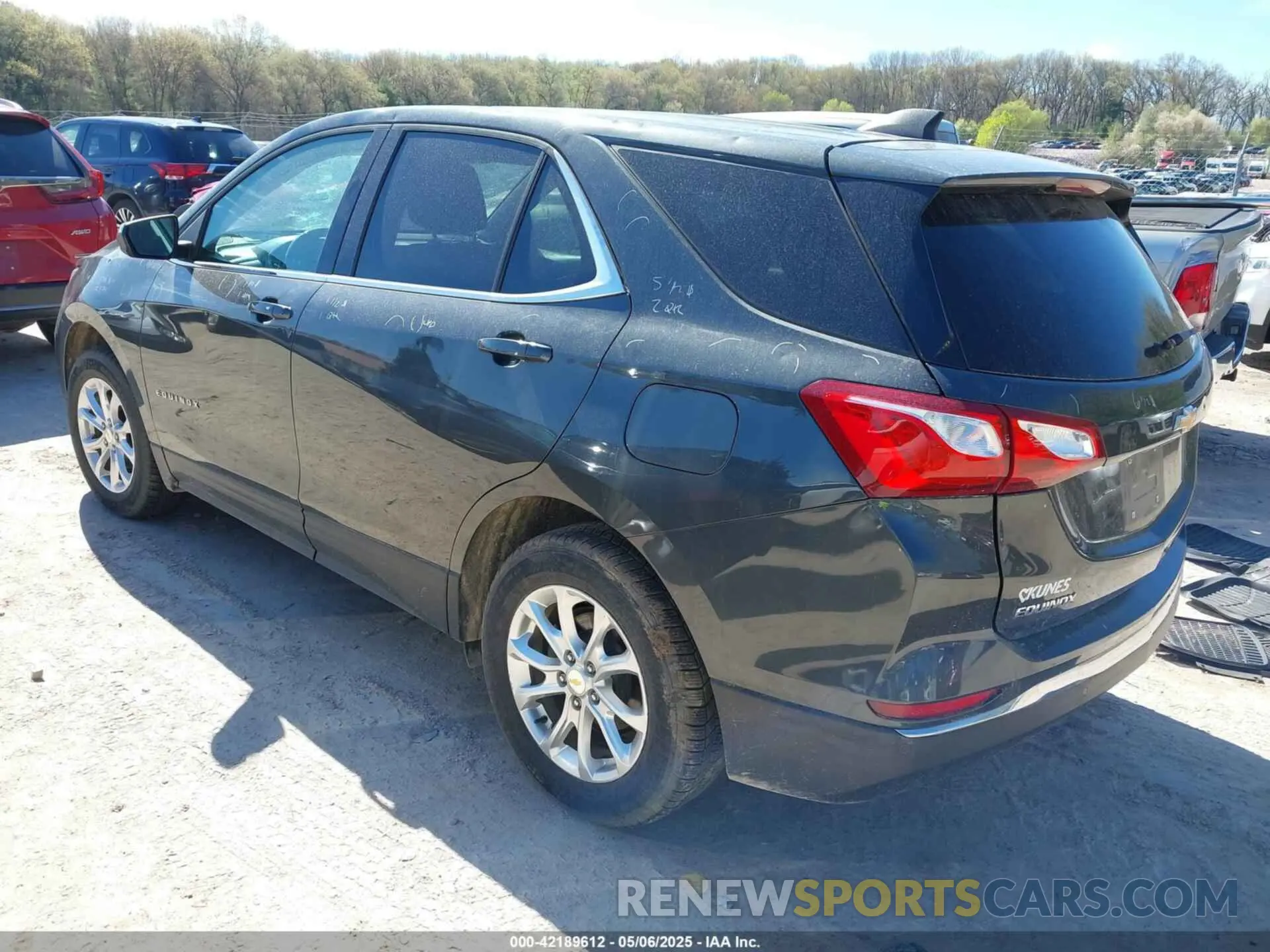 3 Фотография поврежденного автомобиля 2GNAXUEVXL6222768 CHEVROLET EQUINOX 2020