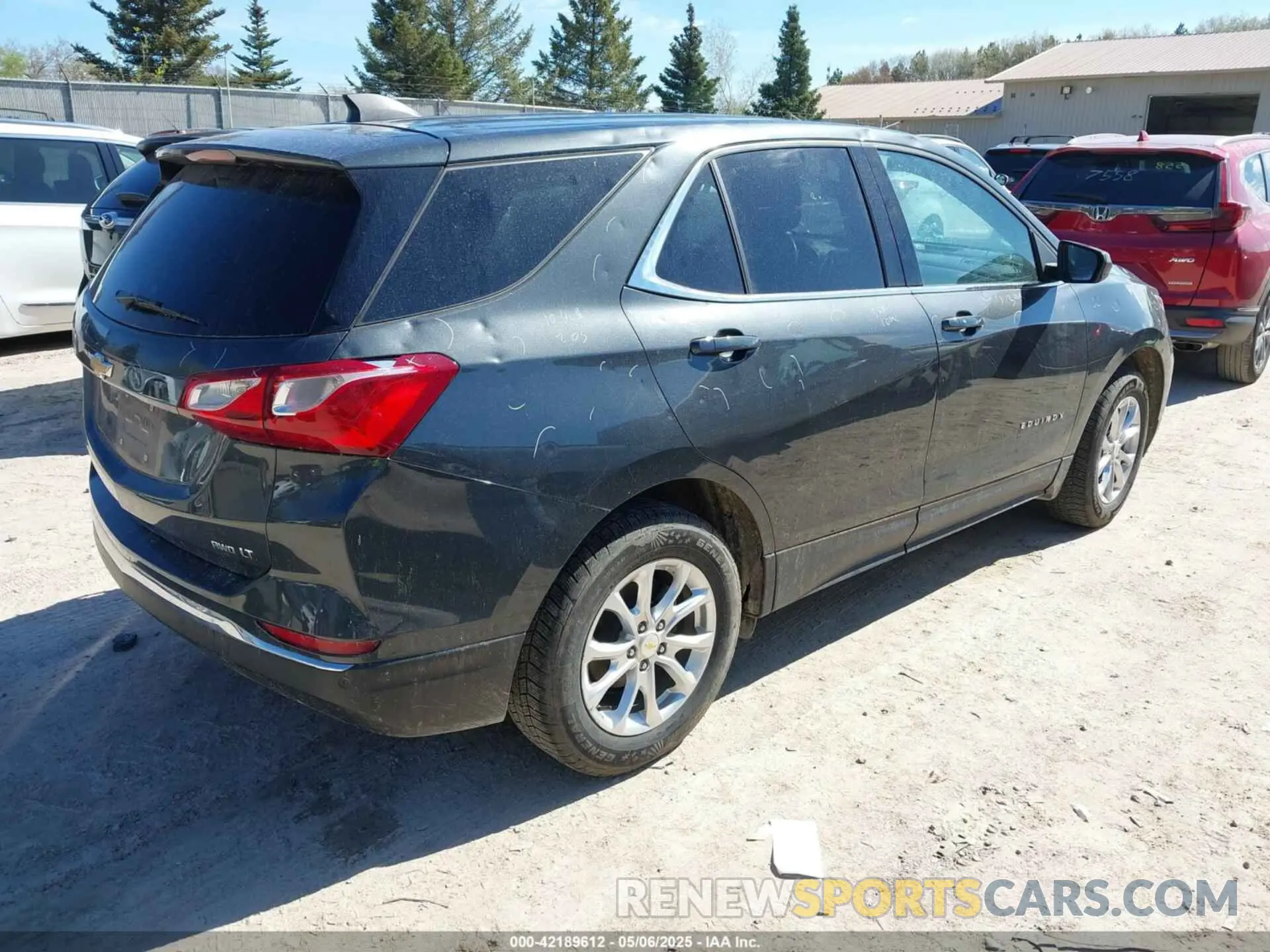 4 Фотография поврежденного автомобиля 2GNAXUEVXL6222768 CHEVROLET EQUINOX 2020