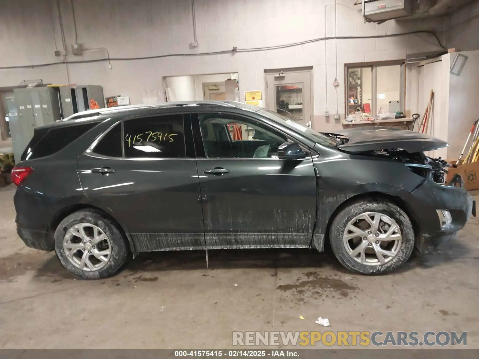 14 Фотография поврежденного автомобиля 2GNAXVEX7L6129889 CHEVROLET EQUINOX 2020