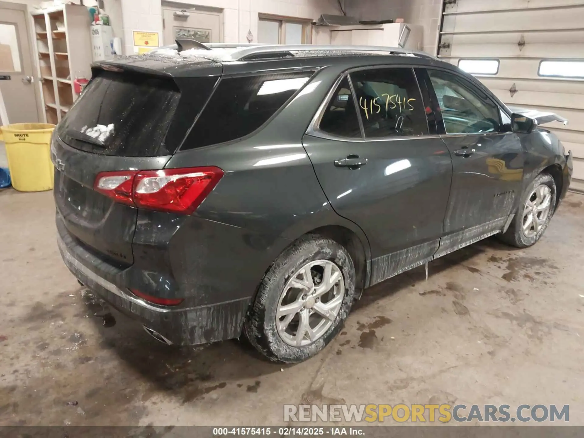 4 Фотография поврежденного автомобиля 2GNAXVEX7L6129889 CHEVROLET EQUINOX 2020